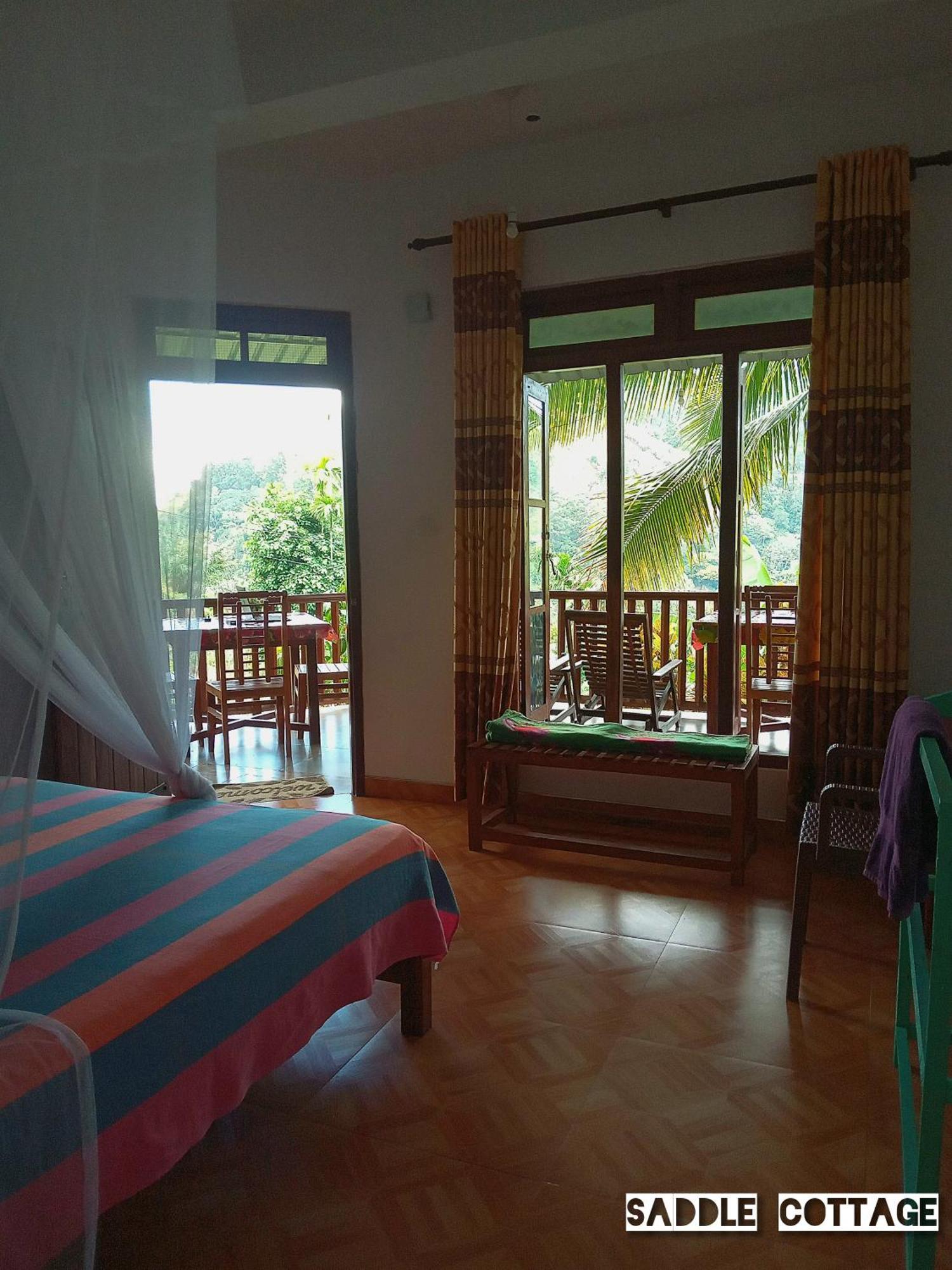 Saddle Bed & Breakfast 2*