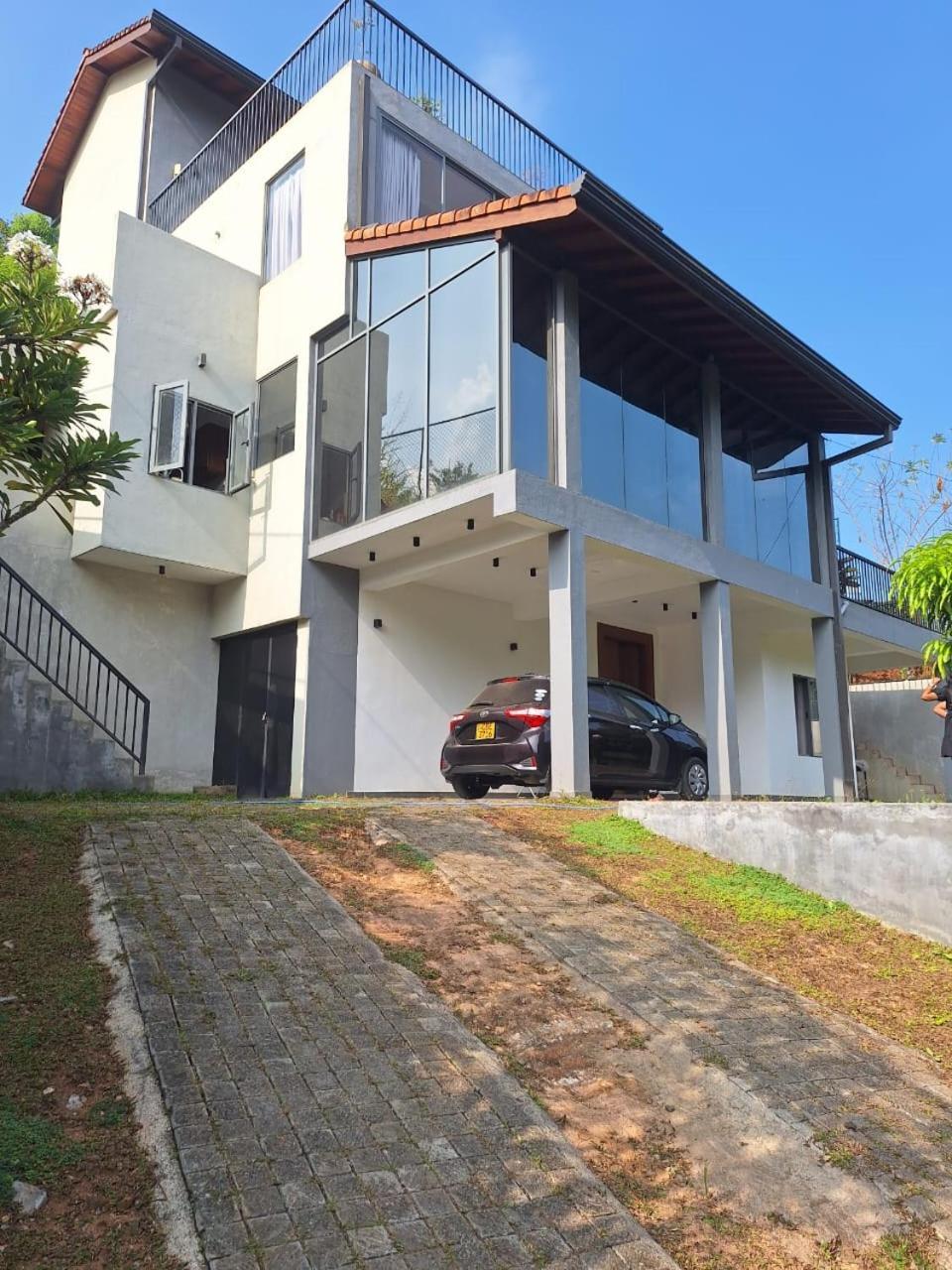 Bellaxy Ceylon Bed & Breakfast
