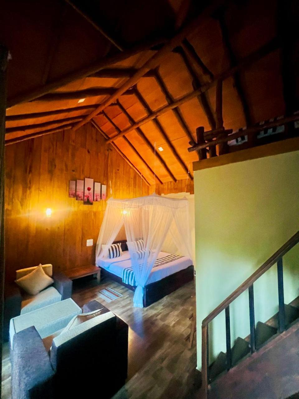 Bed & Breakfast 100 View *