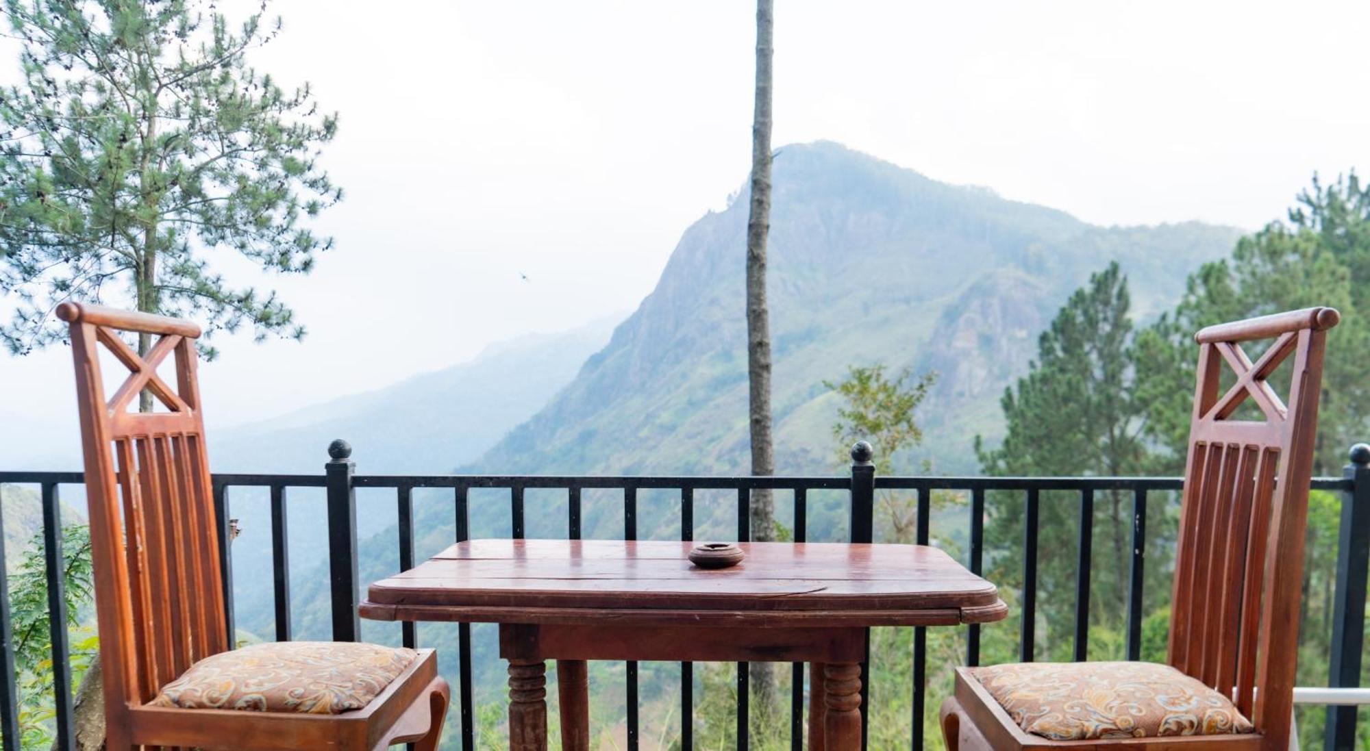 Natur's Grove Guest house