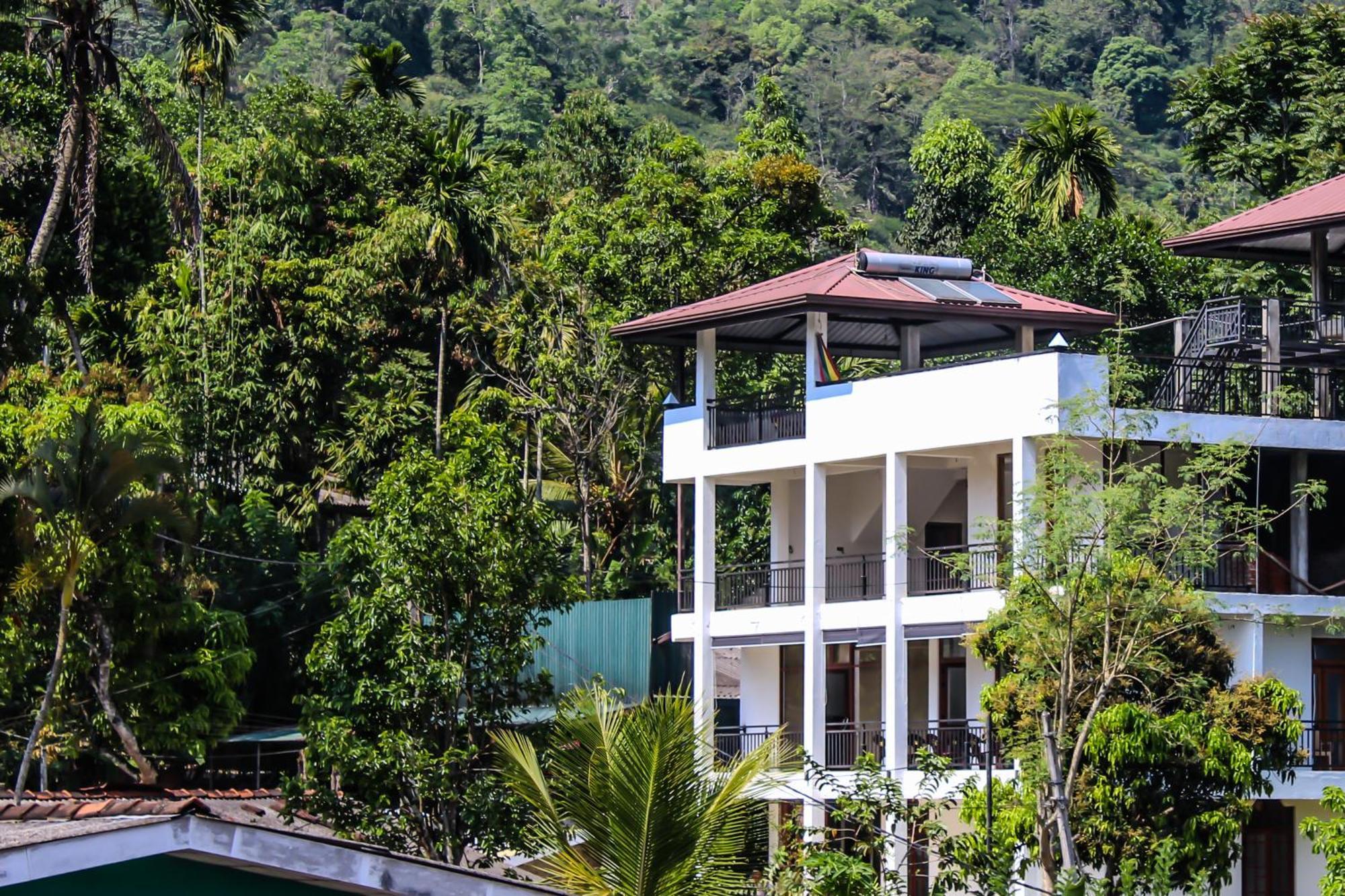 Ella, Nine Glow Guest house Ella