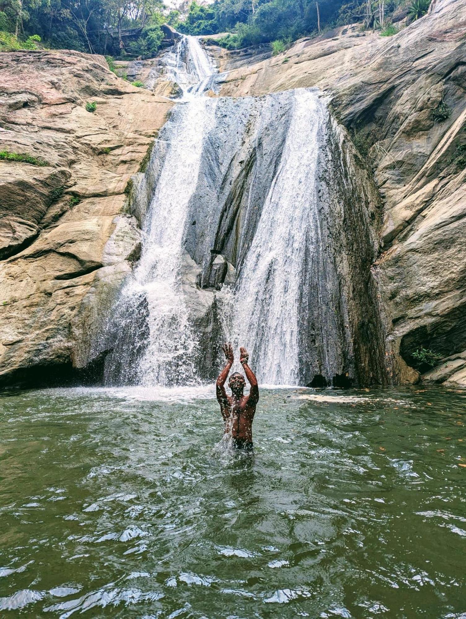 Awesome Place 3*