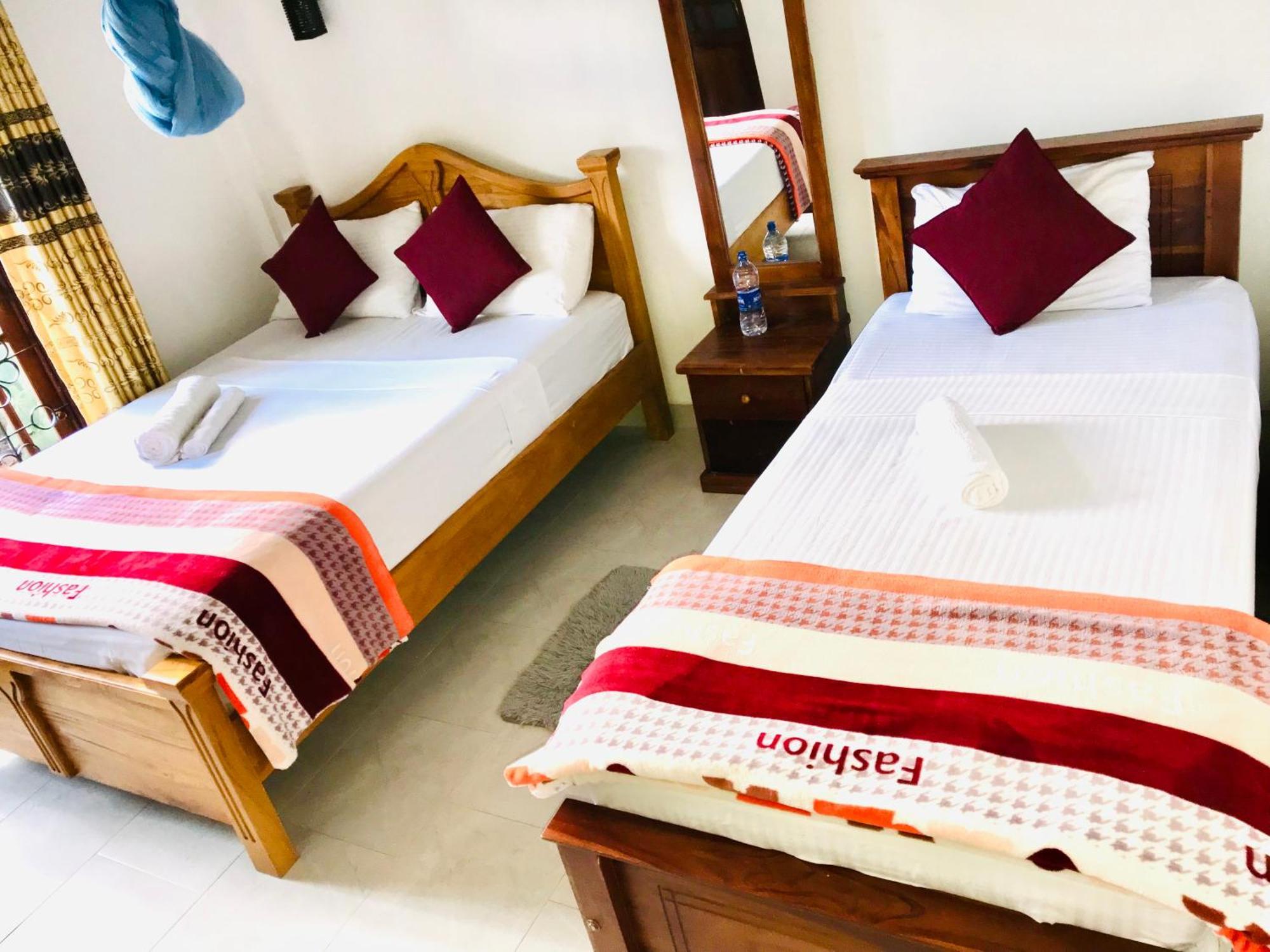 Homestay Jayamali *