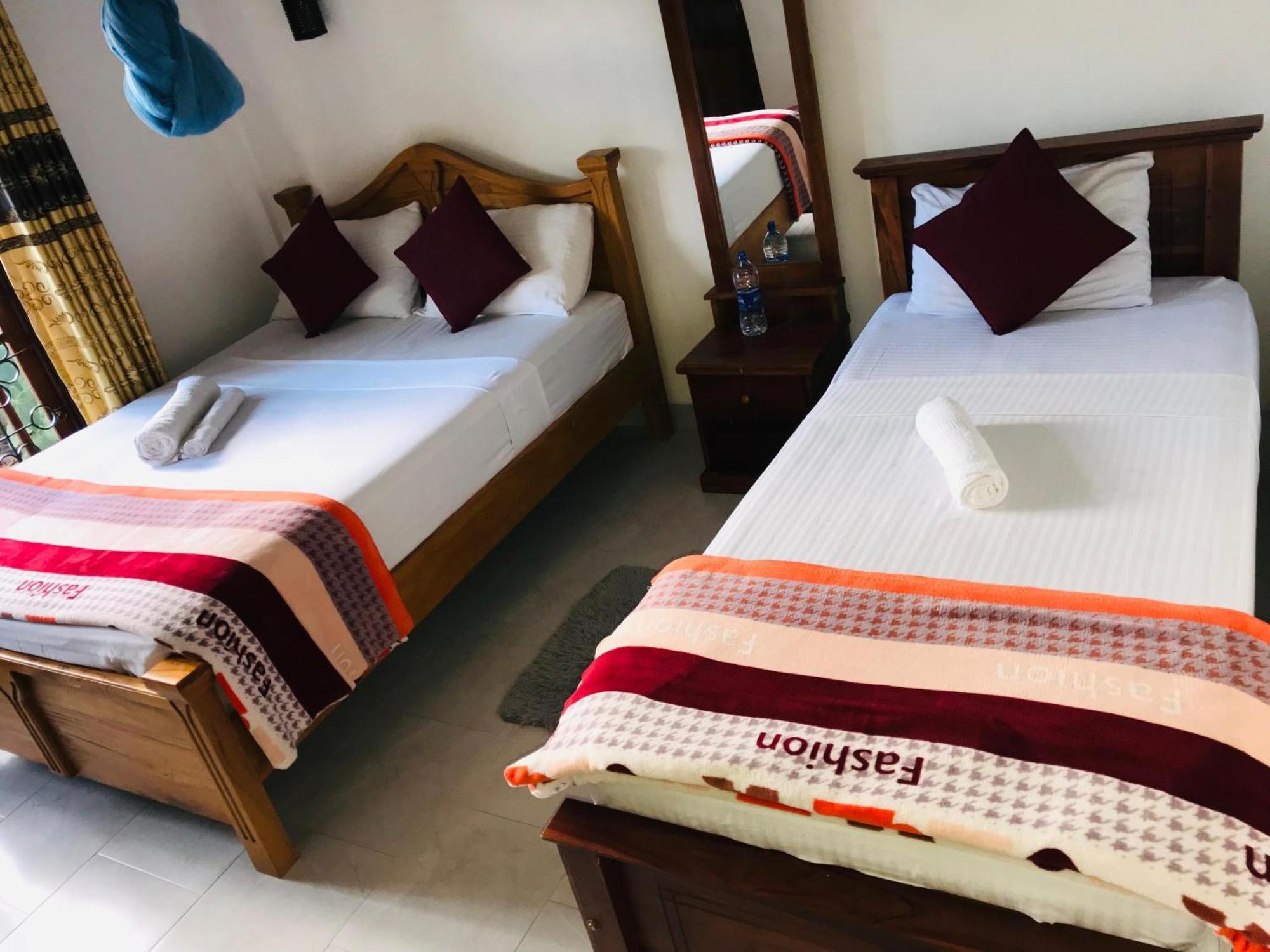 Homestay Jayamali *