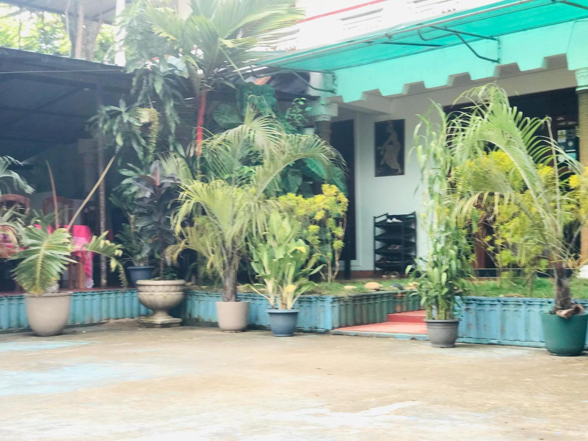 Jayamali *