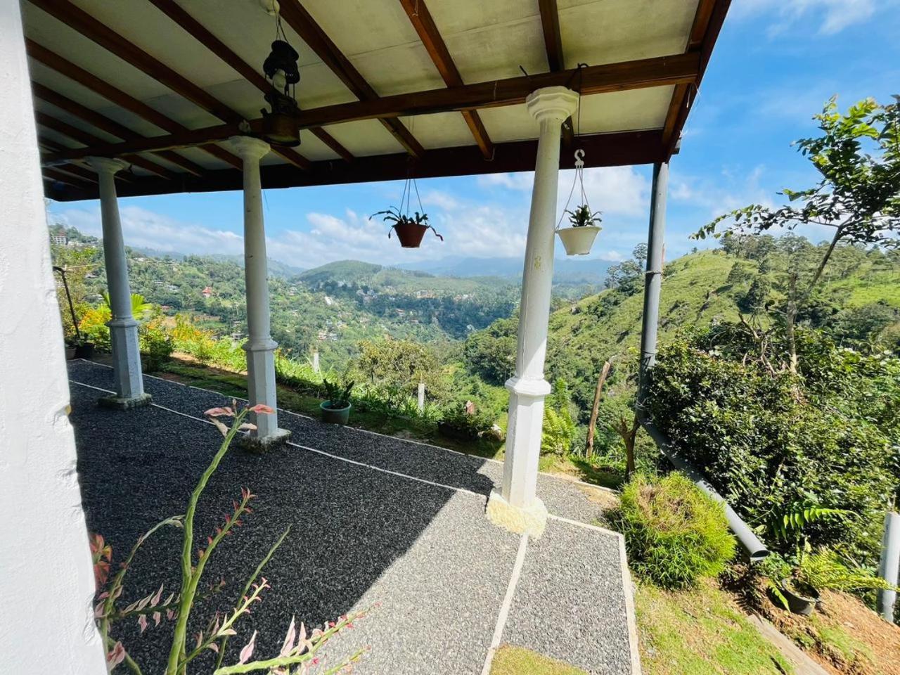 Holiday home Black Bridge View Sri Lanka *