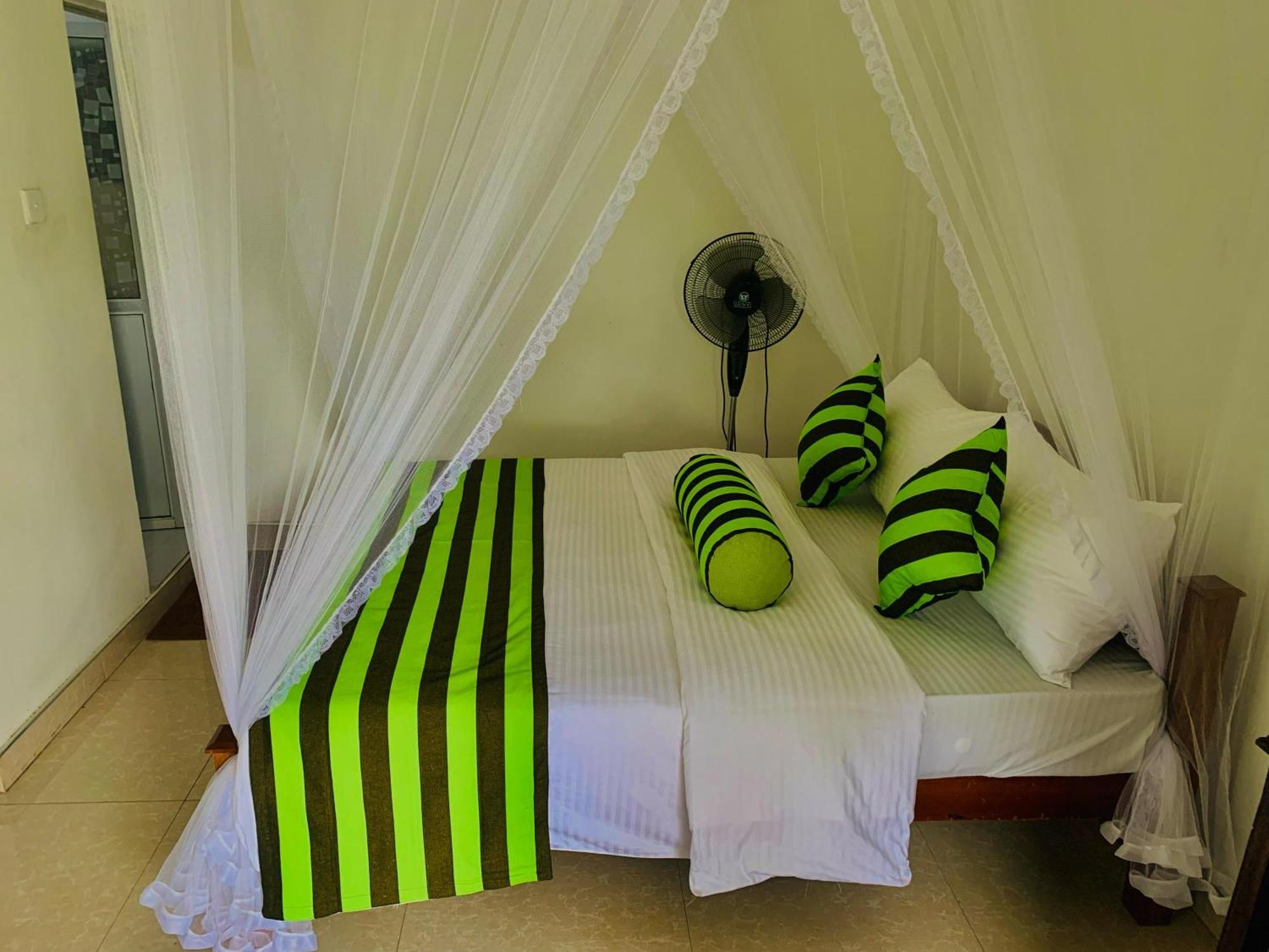 Hotel South Star 2*