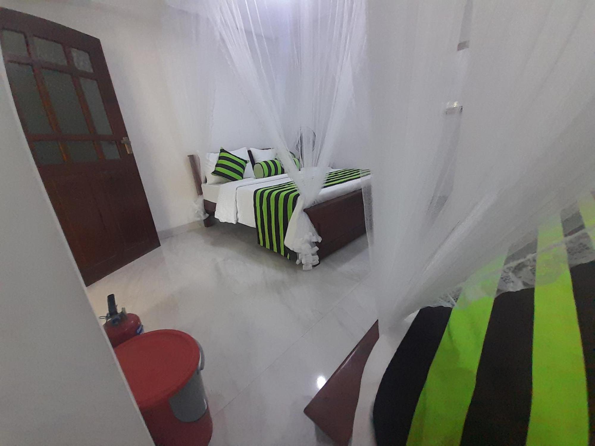 South Star Hotel