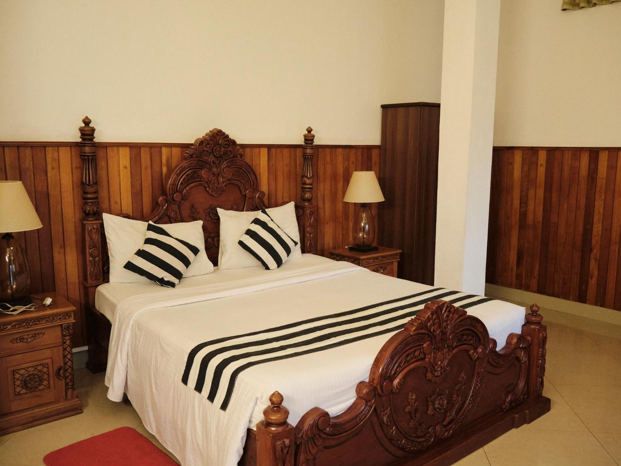 Hotel Mount Heaven 4*