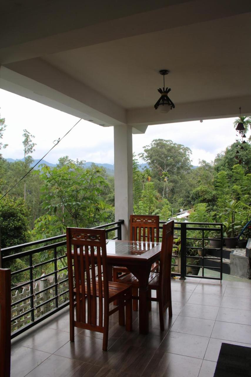 Rustle Hill Stay-ella Homestay *