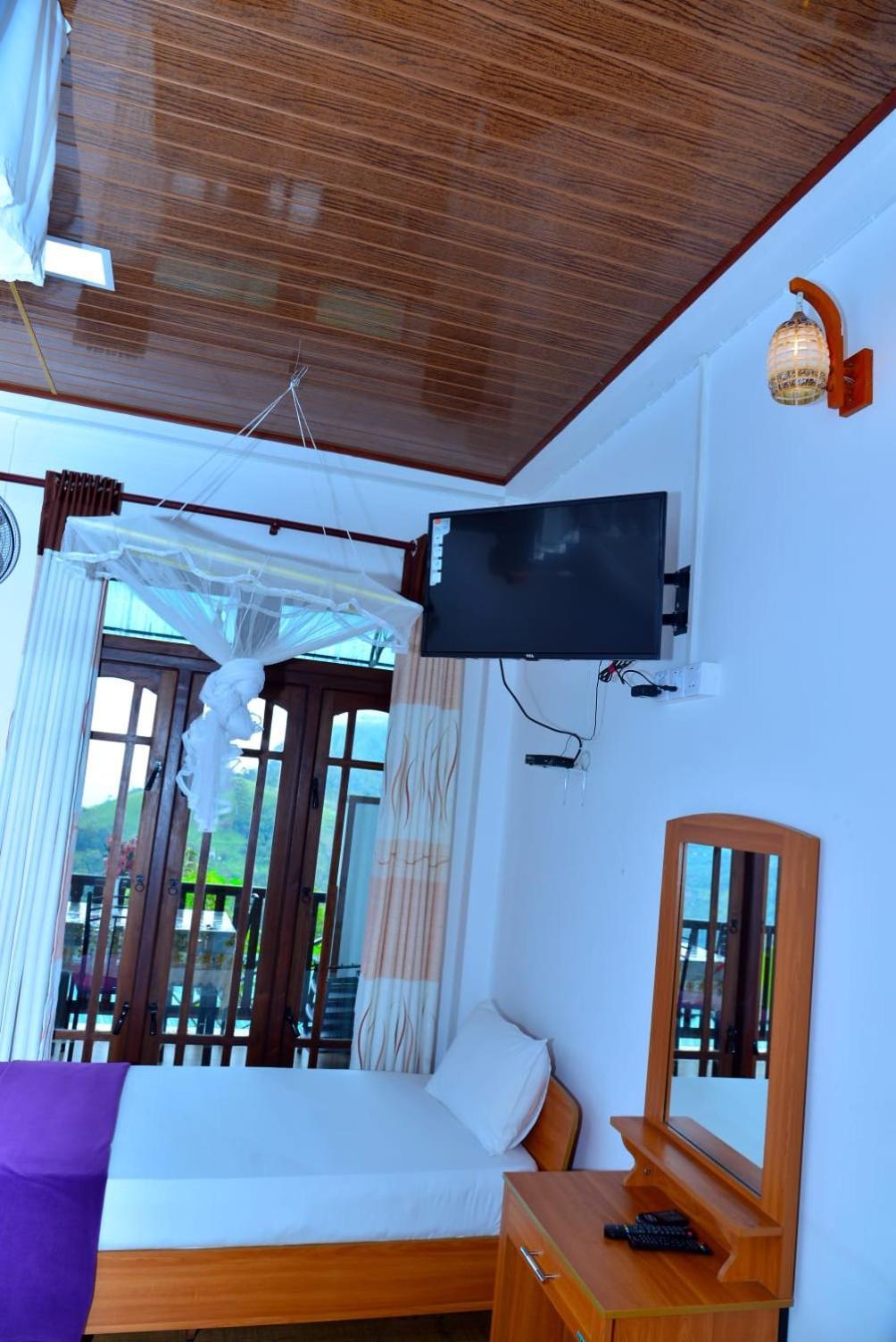Bed & Breakfast La Montagna Ella