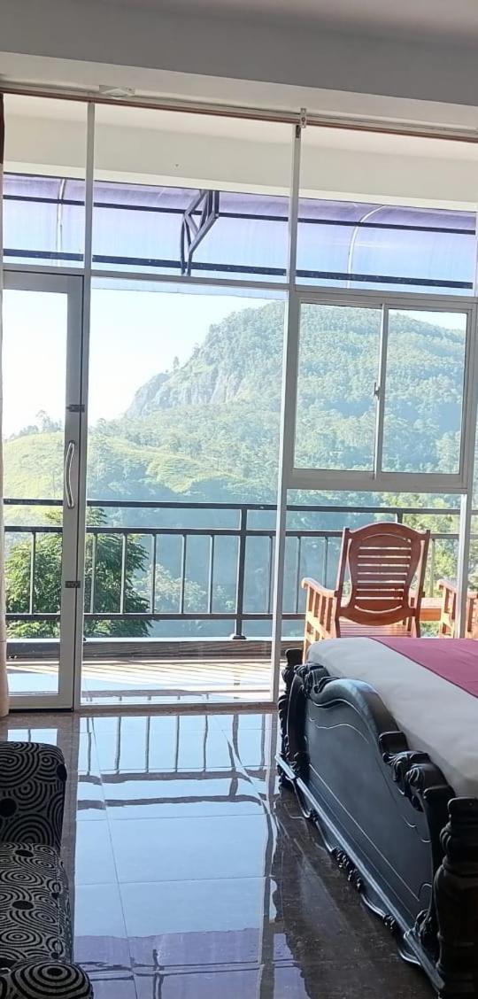 La Montagna Bed & Breakfast *