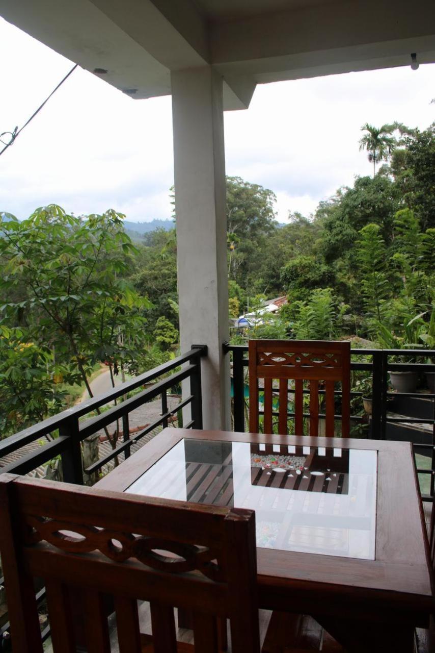Homestay Rustle Hill Stay-ella