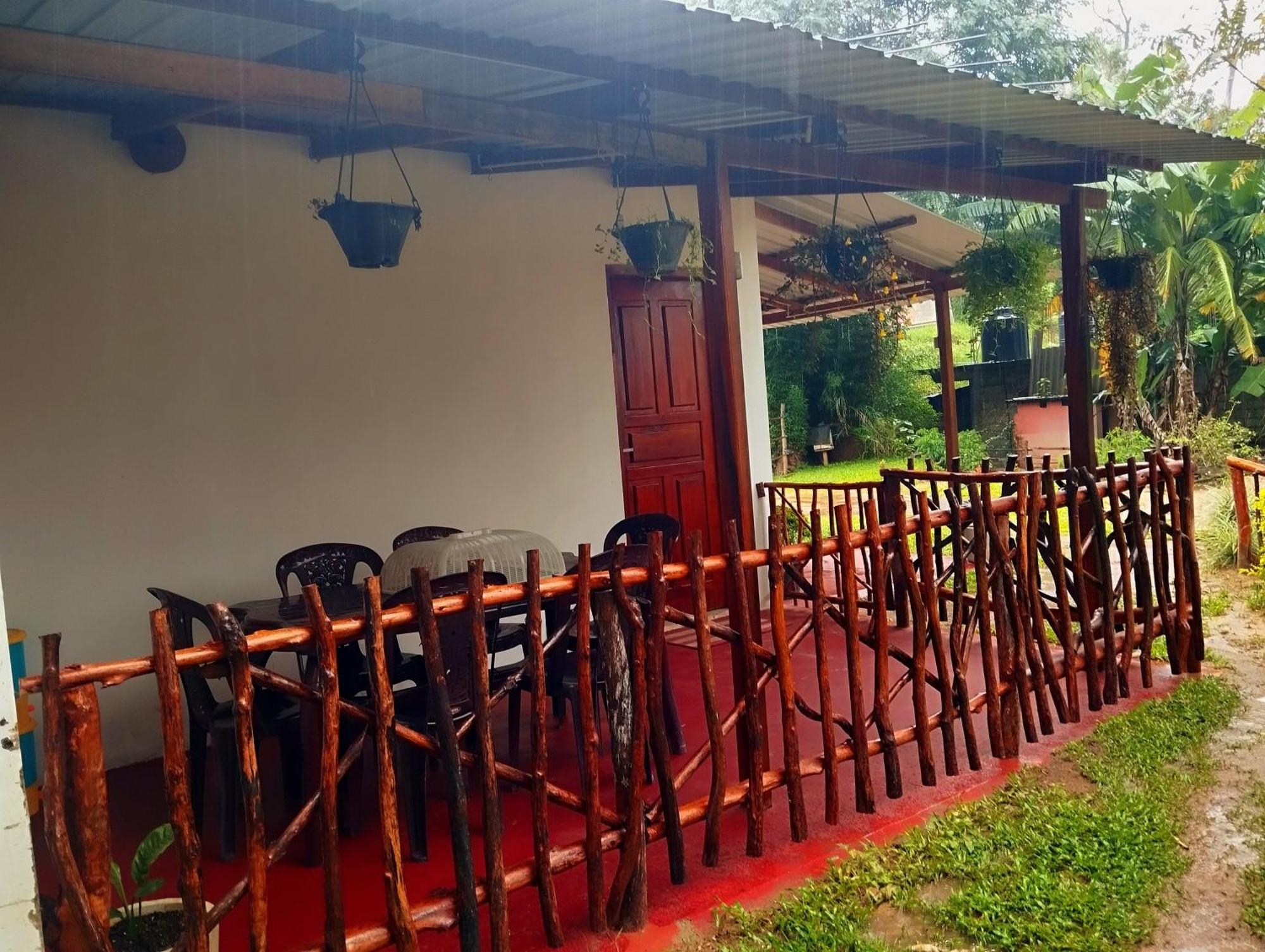 Upper Hill Bed & Breakfast 3*