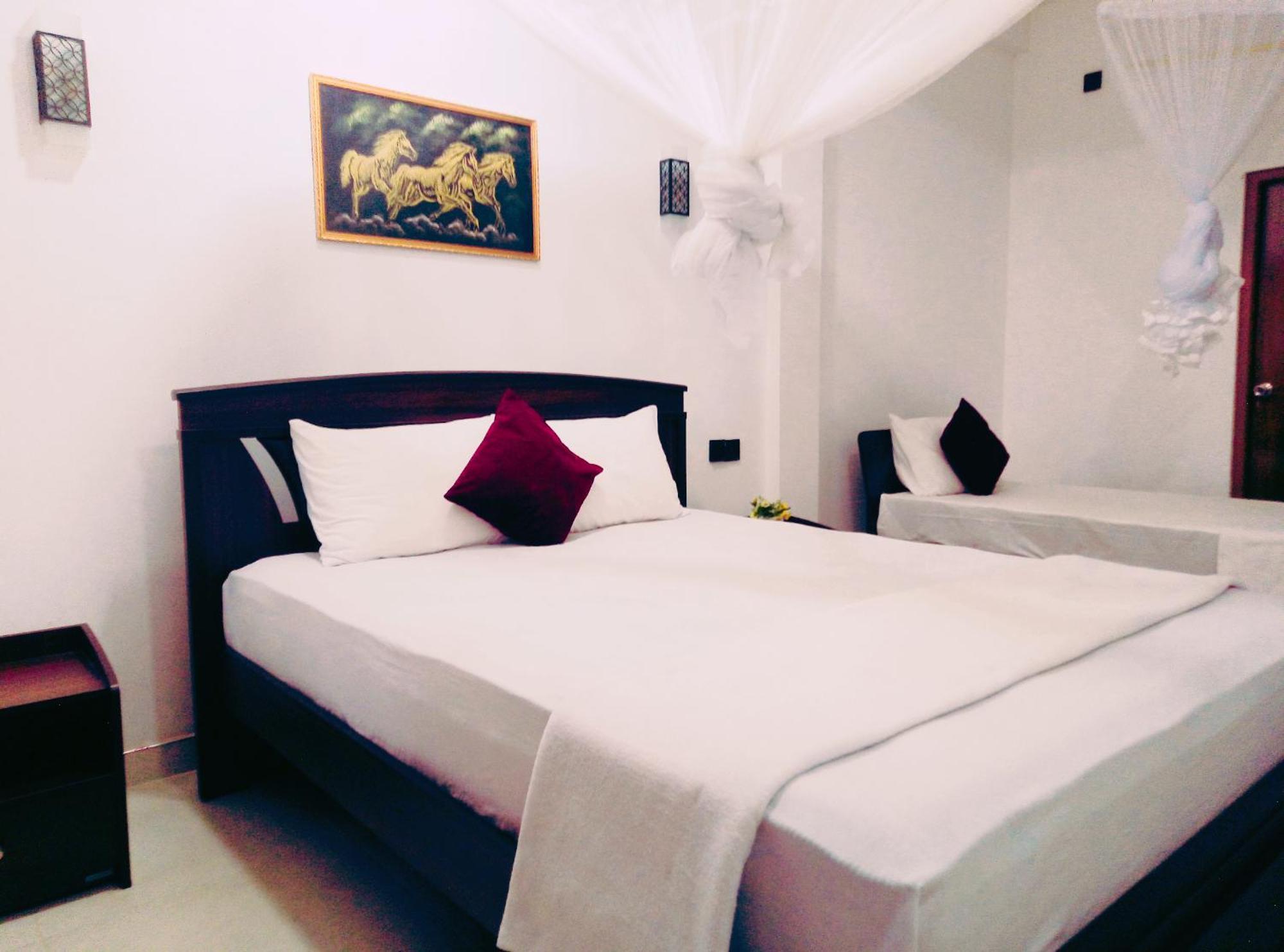 Royal Grand Guest Guest house Ella