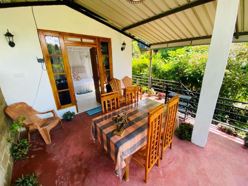 Homestay Mellow Ella