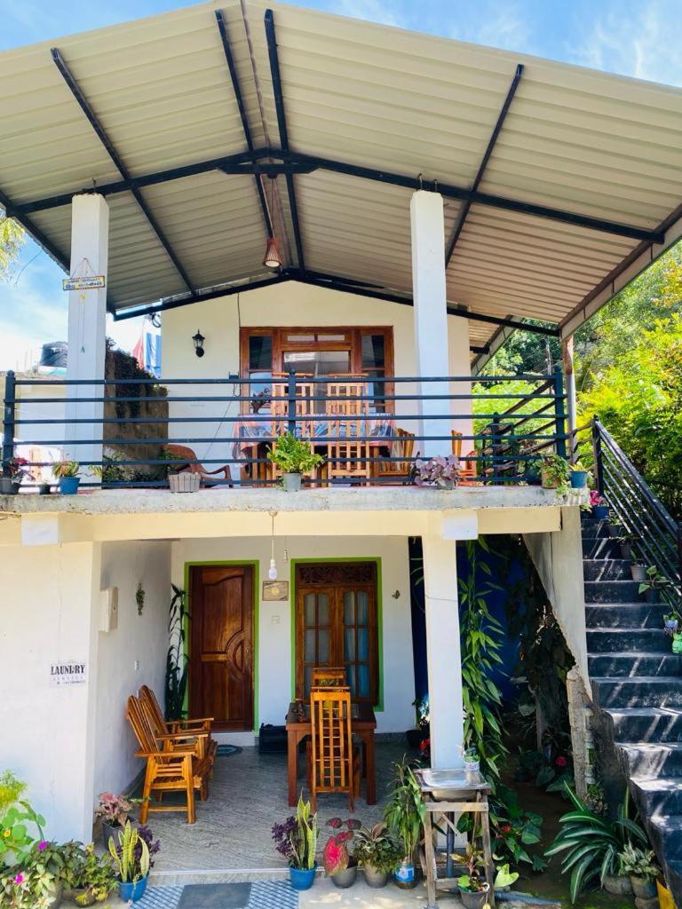 Homestay Mellow Ella