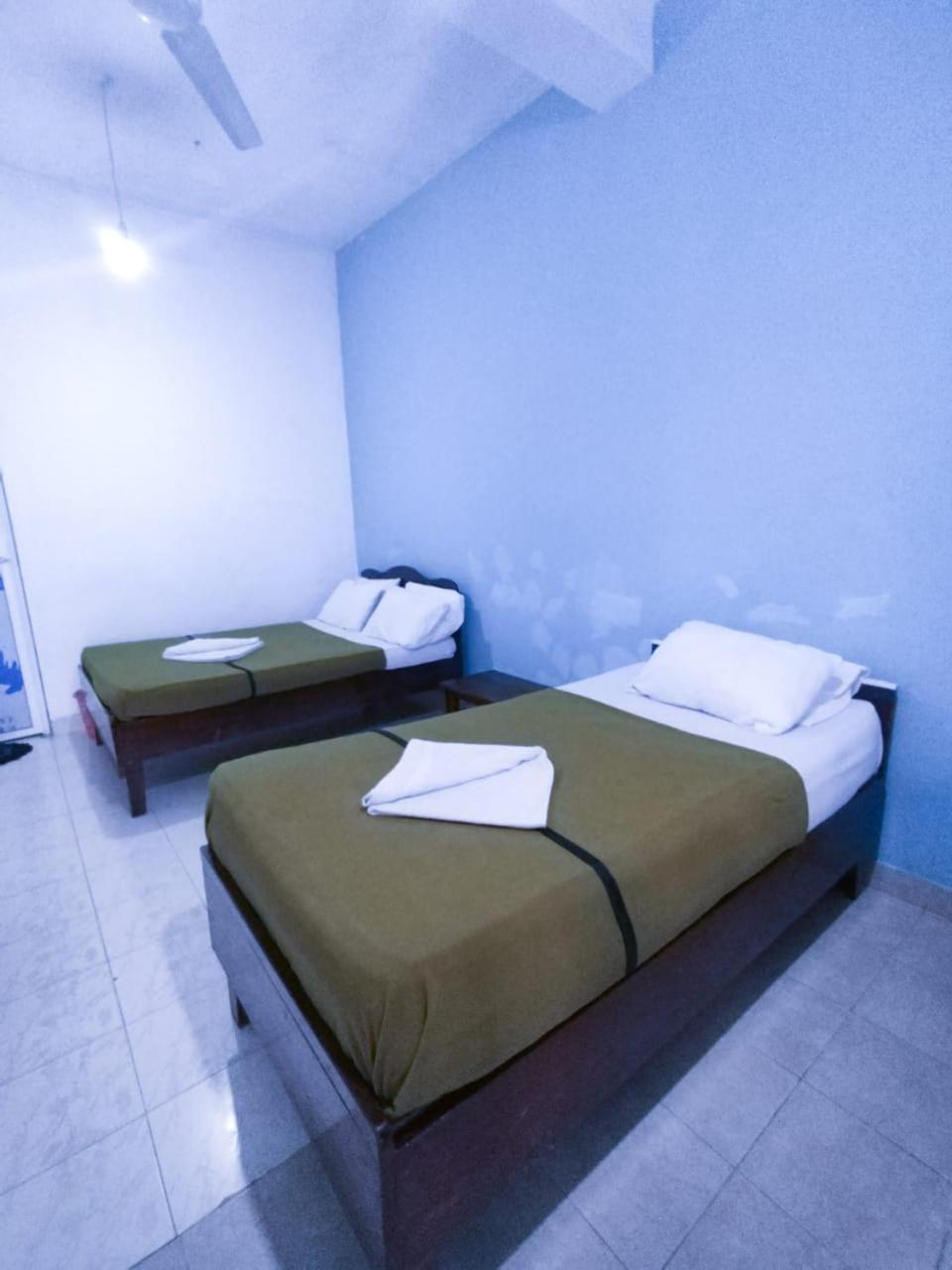 Soorya Guest house *