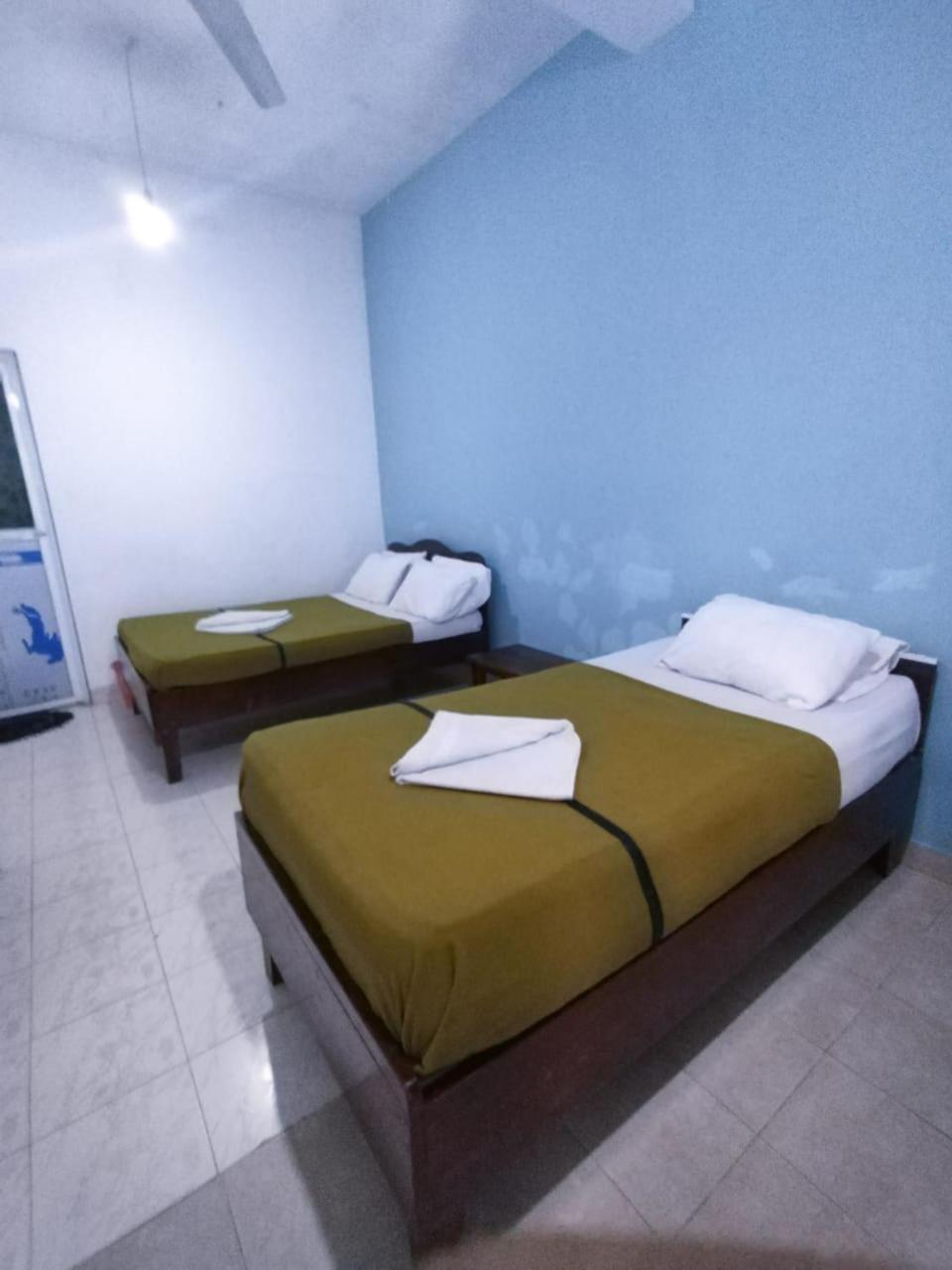 Soorya Guest house *