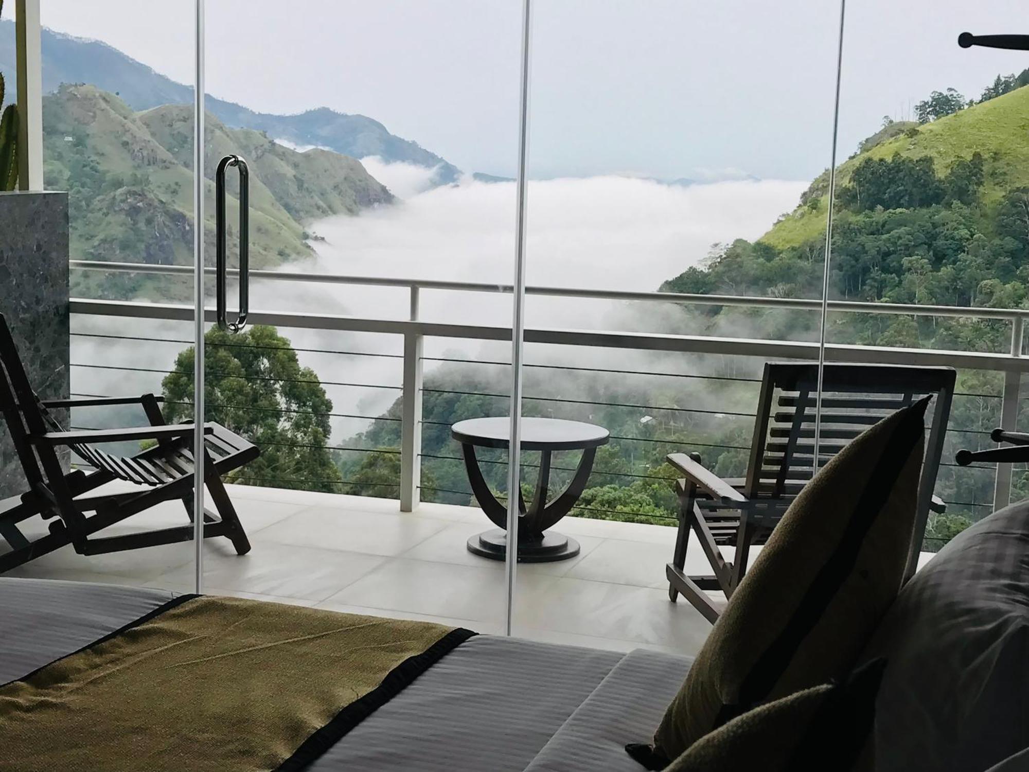 Hotel Hide View
