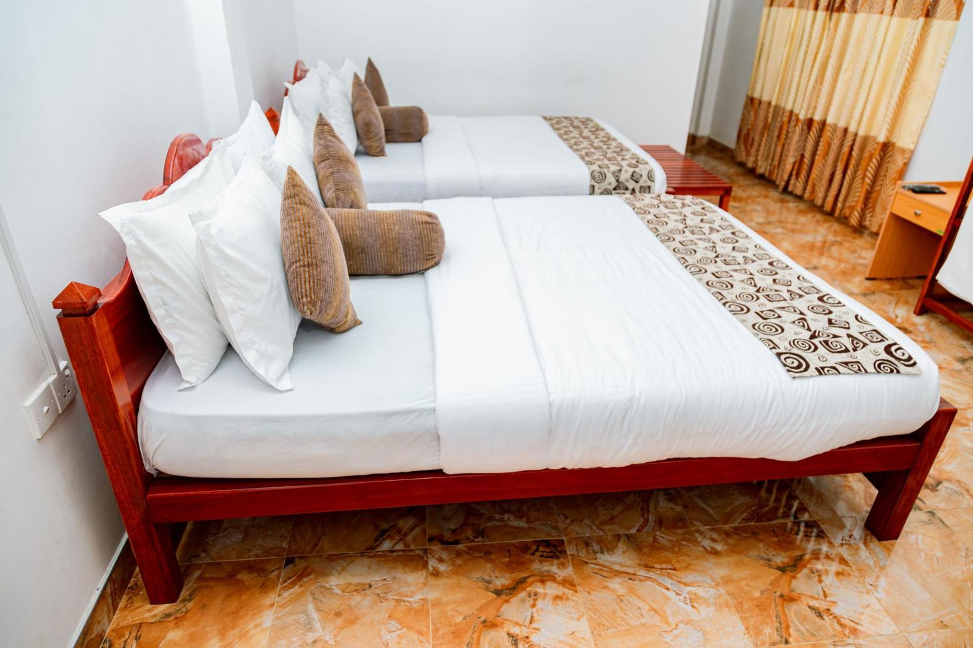 Golden View Guest Guest house *