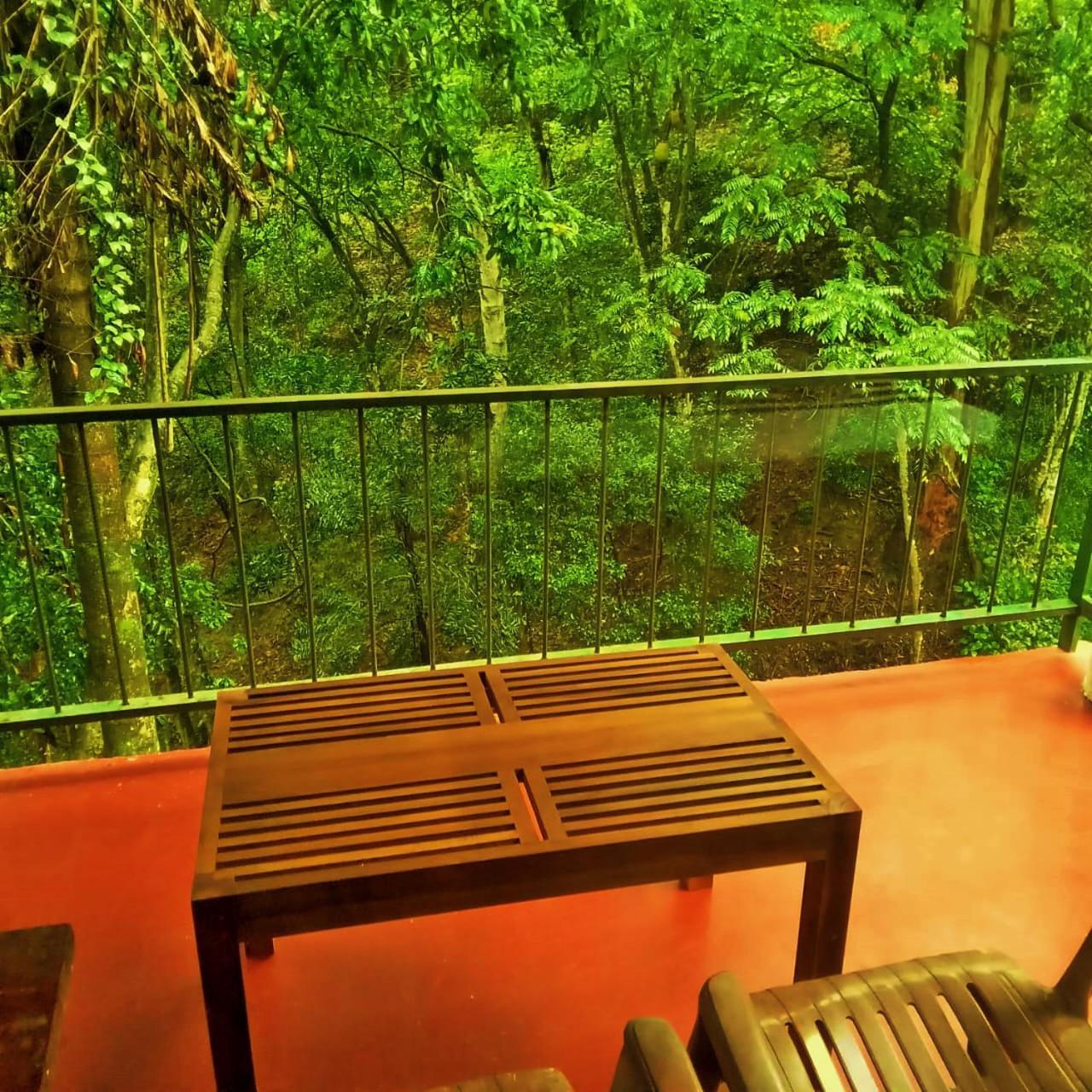 Green Cottage Ella 3*