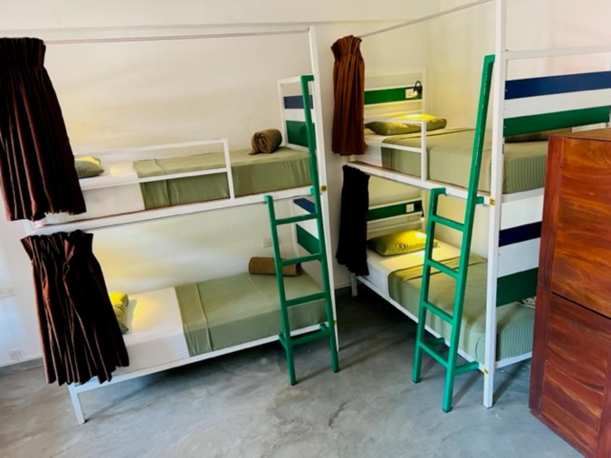 Downtown Hostel *