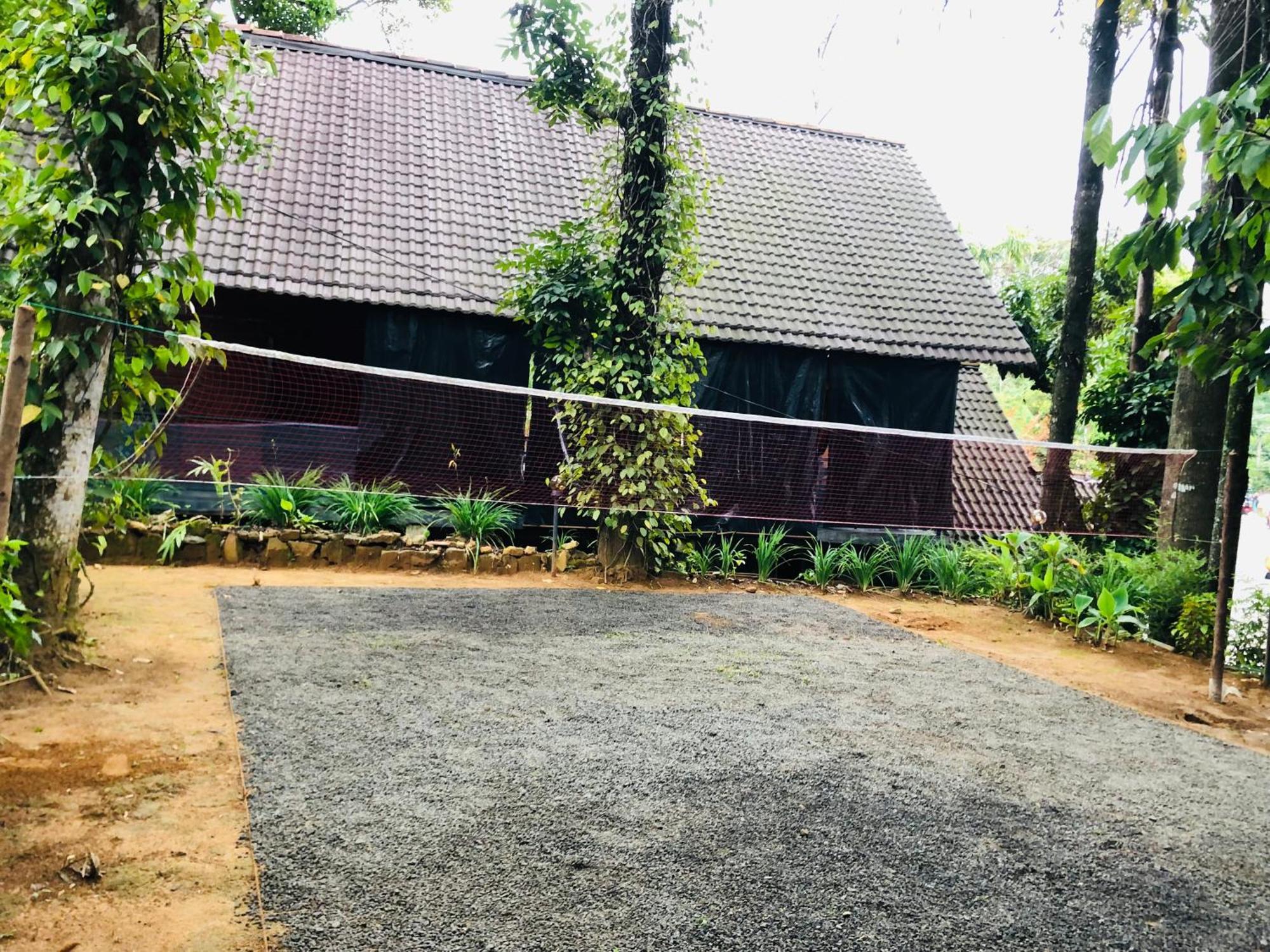 Little Folly Guest house Ella