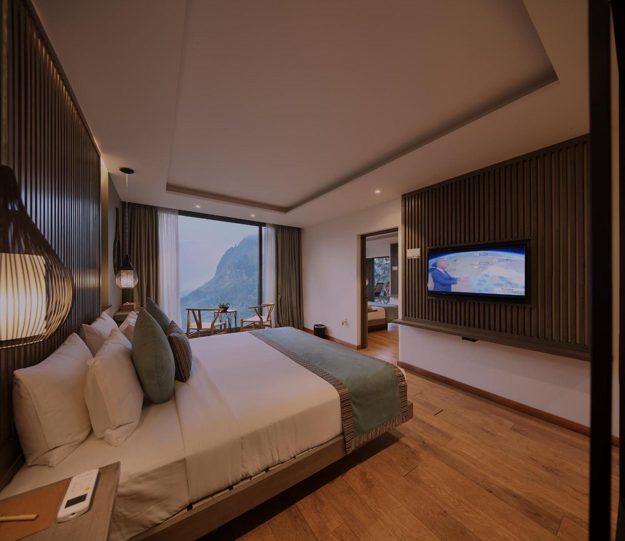 Hide & Hotel 4*