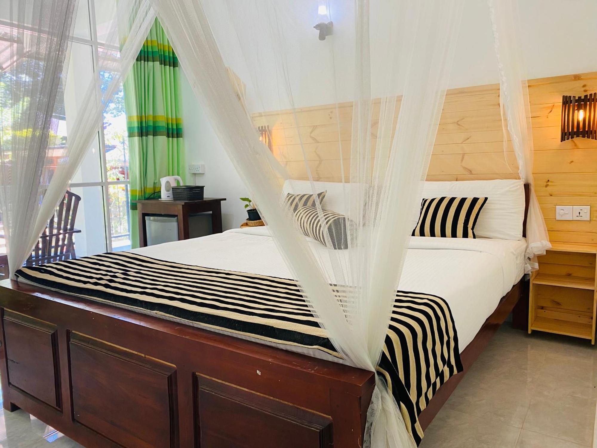 Guest house Mount Breeze 2*
