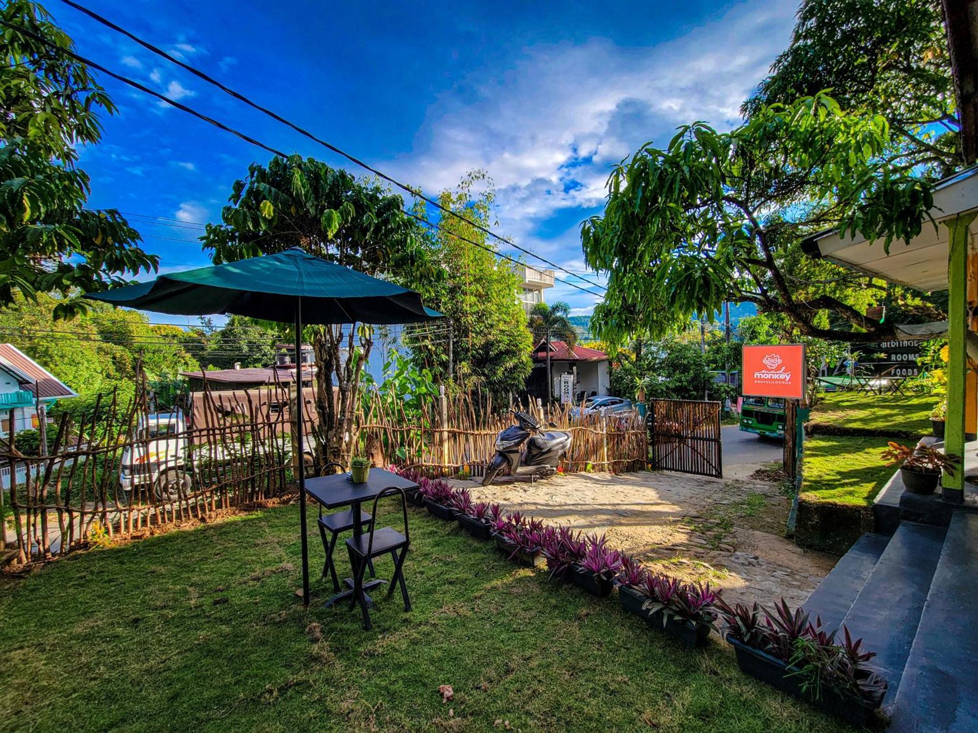 Hostel Mad Monkey And Lounge