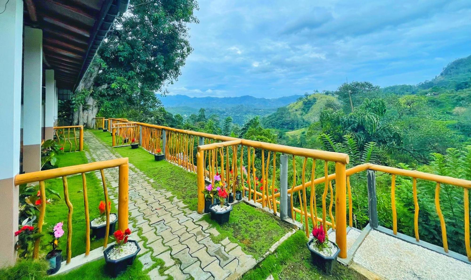 Homestay Rainbow Sky *