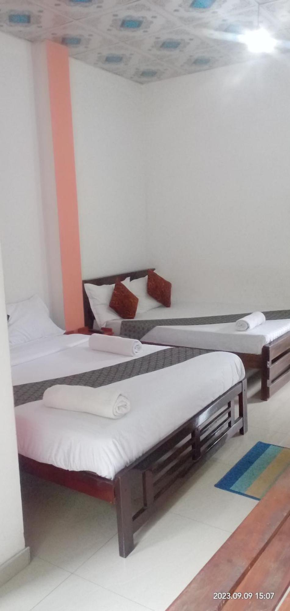 Grand Cliff Hotel *