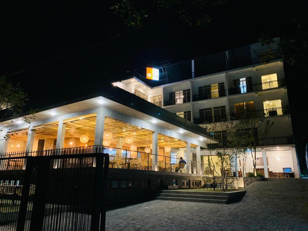 Hotel 88th - 3*