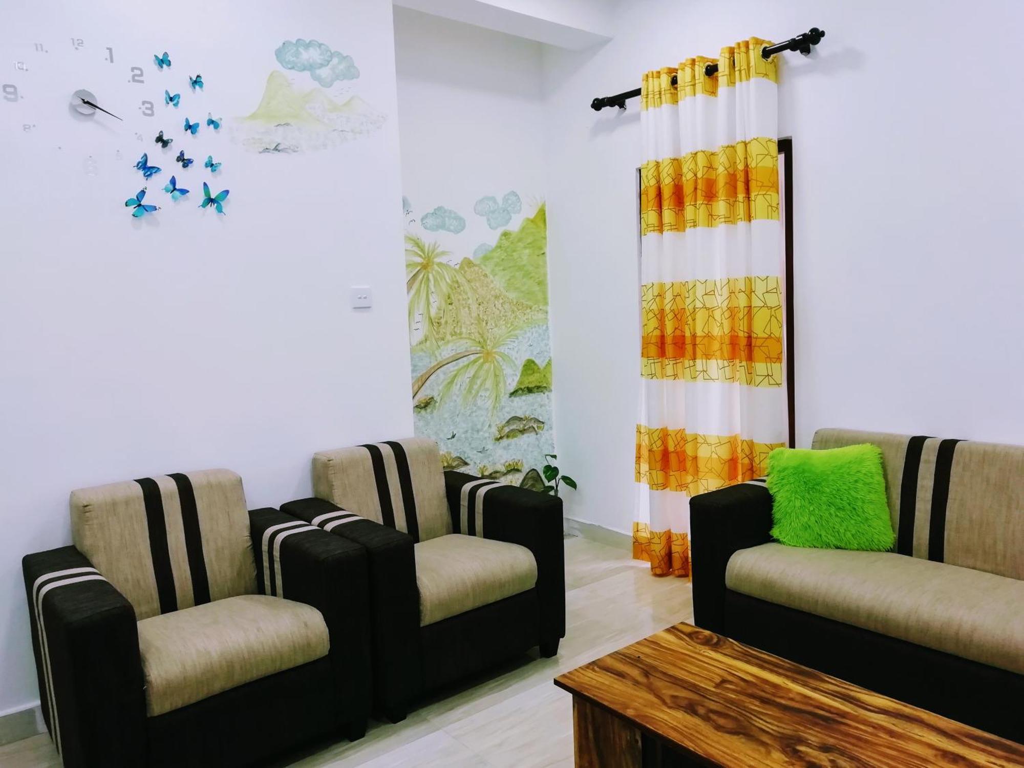 C&d Paradise Hotel