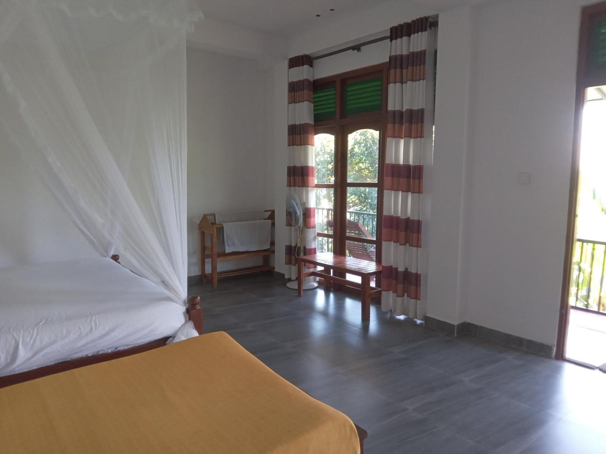 Country house Chamodya