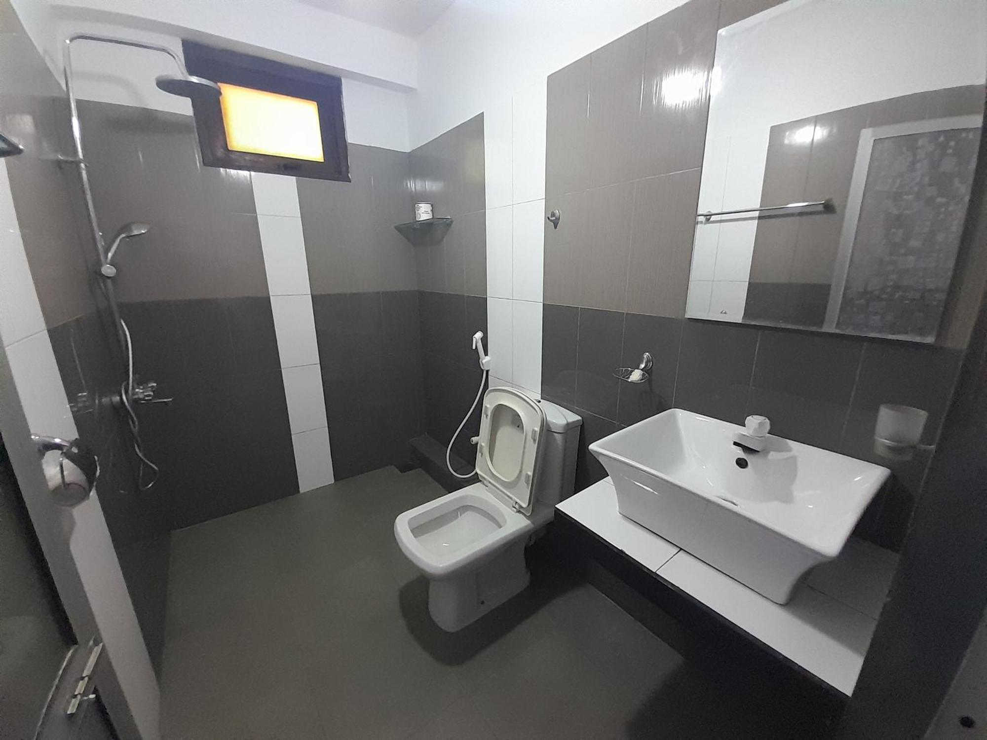 South Star Hotel 2*