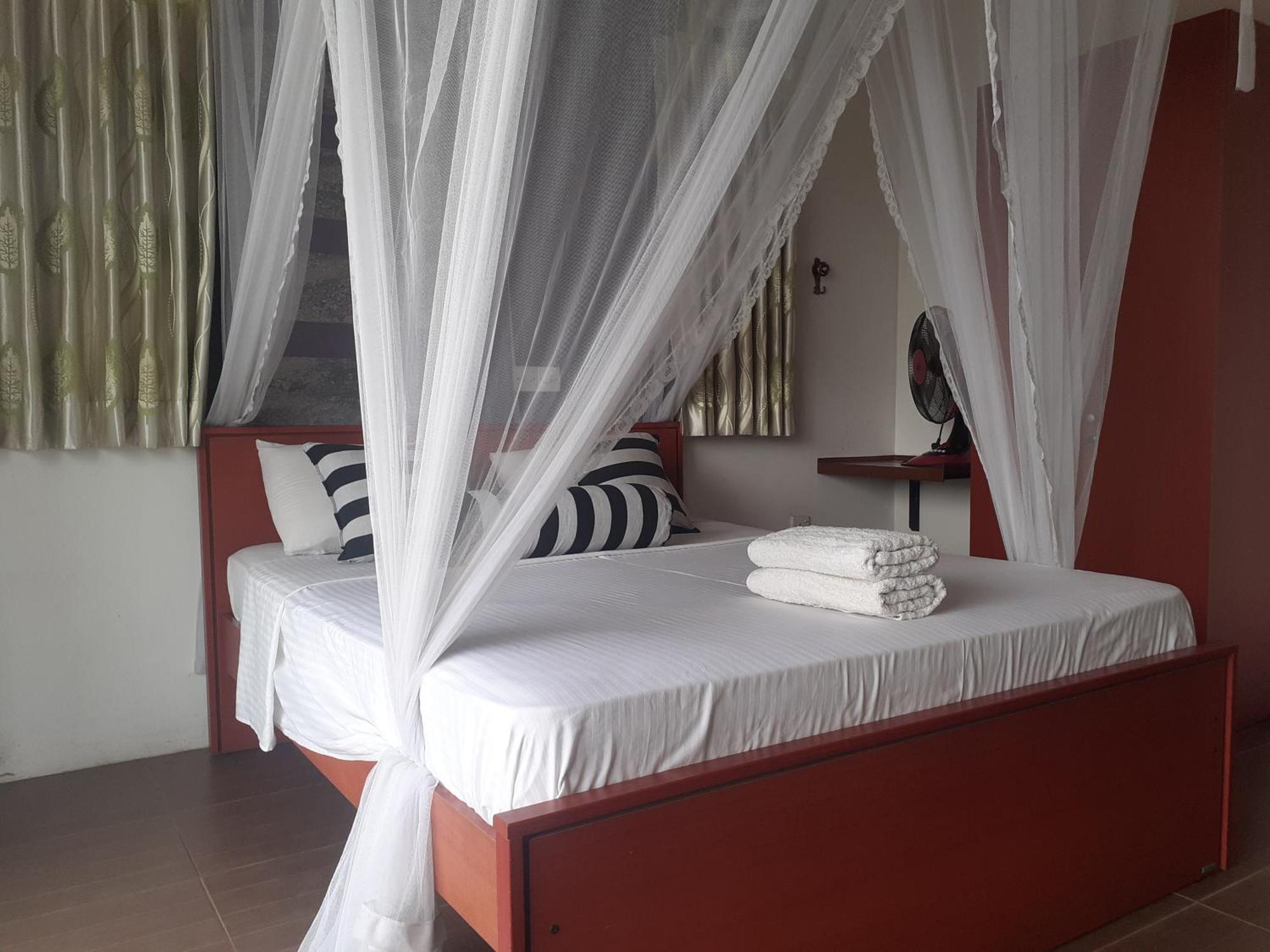 Floating View Bed & Breakfast Ella