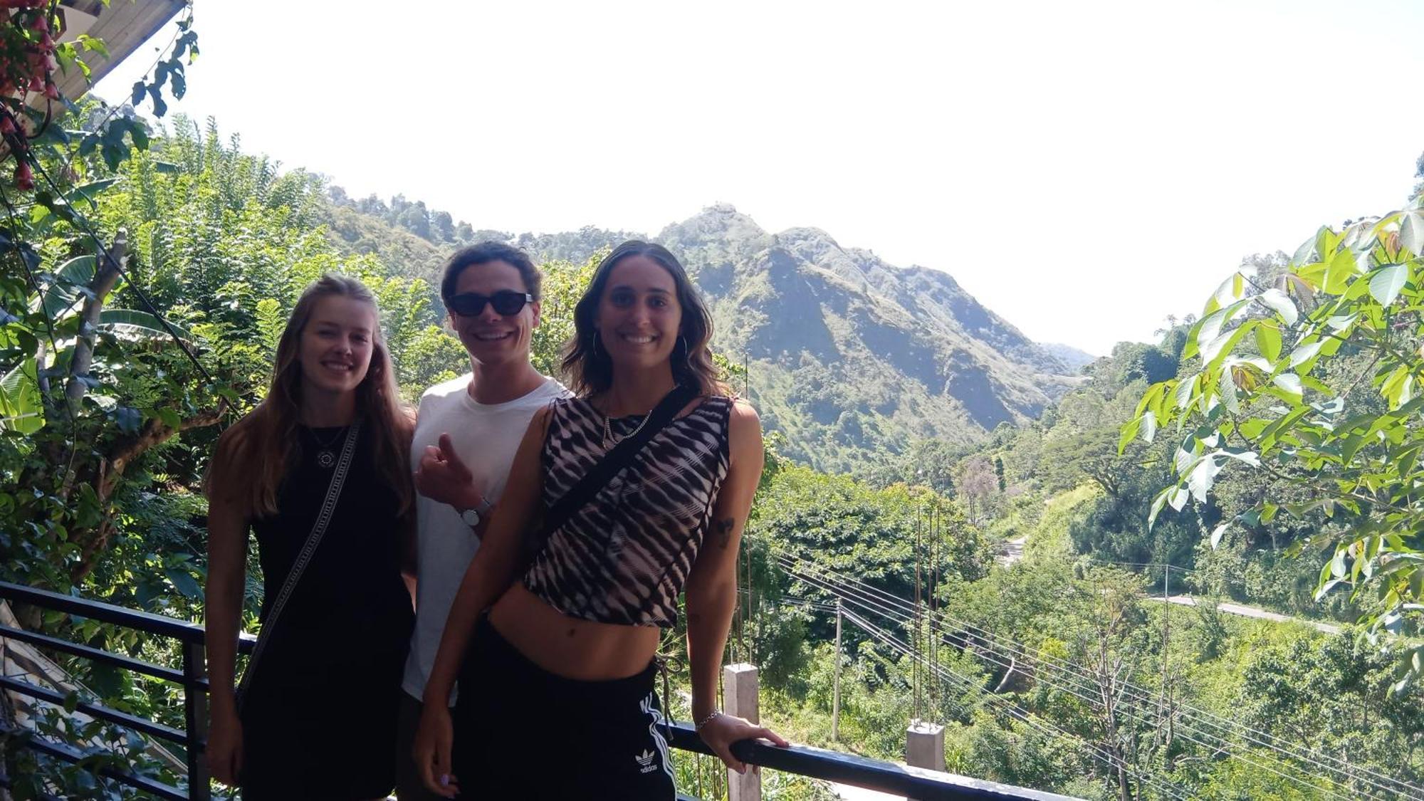 Lucky Panoramic Hotel