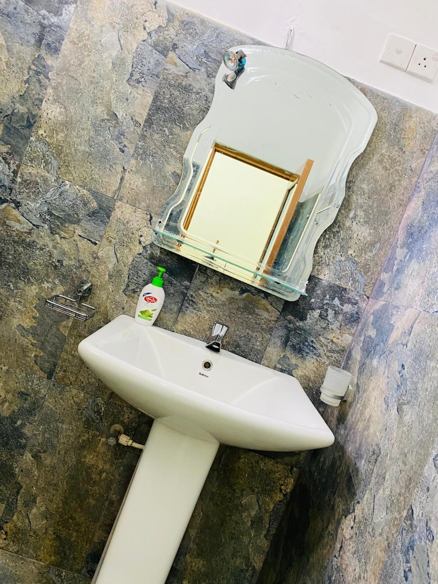 Mount Breeze Guest house 2*