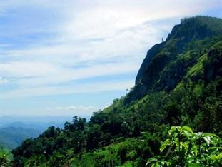 Hotel Ella's Edge 3*