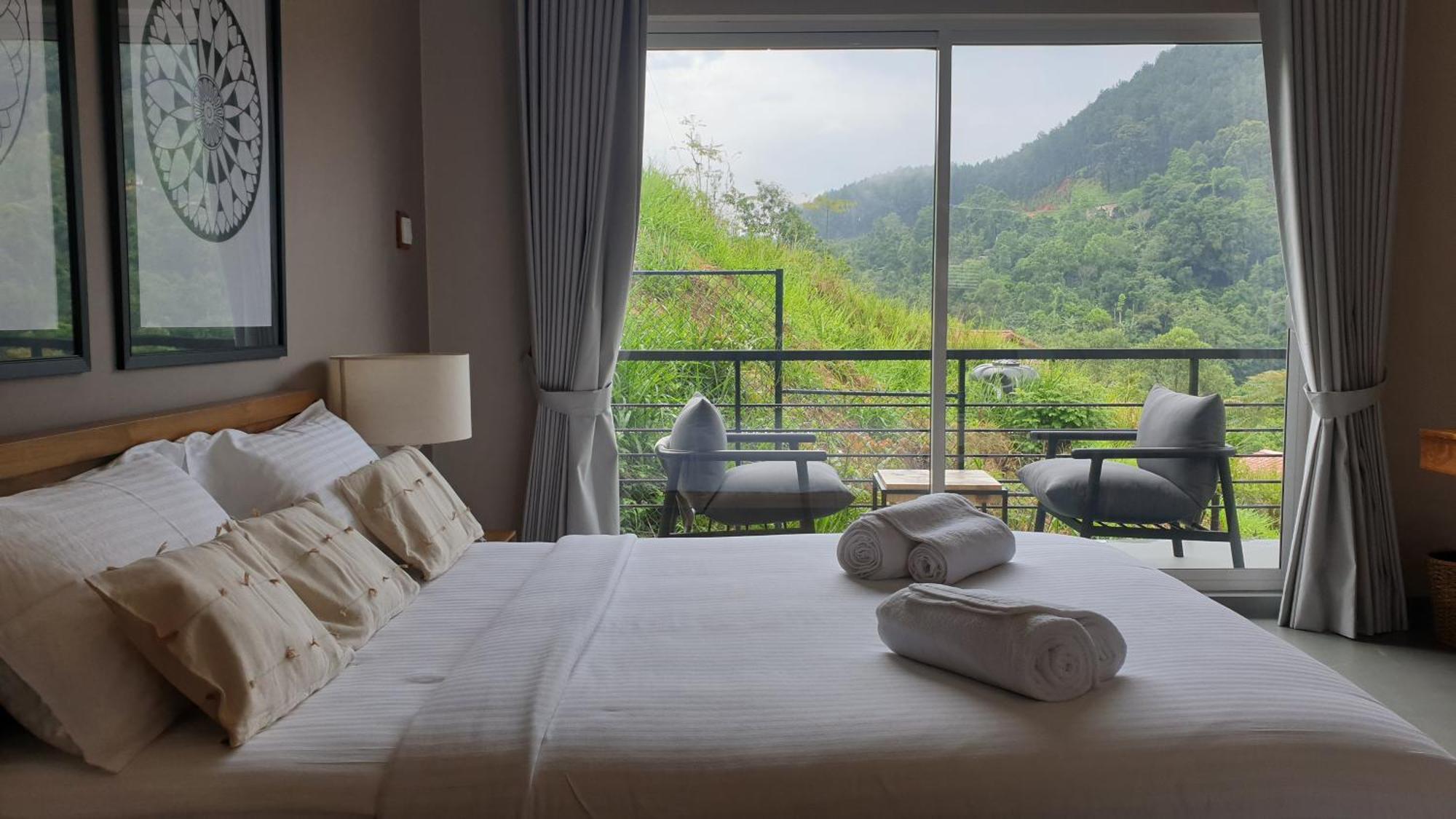 Hotel The Cubes 3*