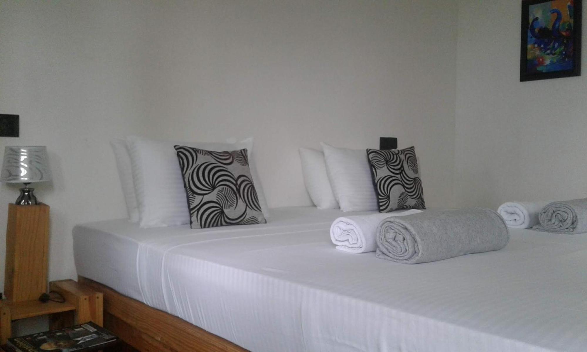 Dew Drop Resort *