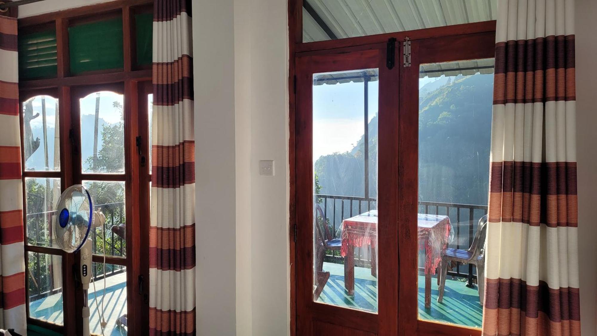 Country house Chamodya