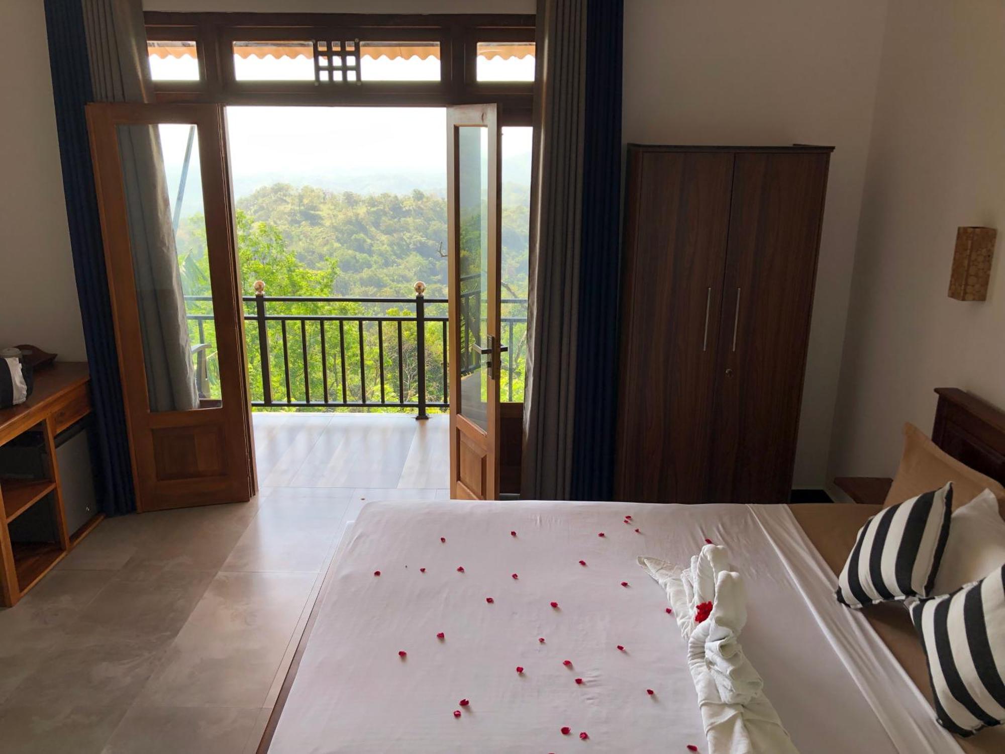 Eagle View Guest house *