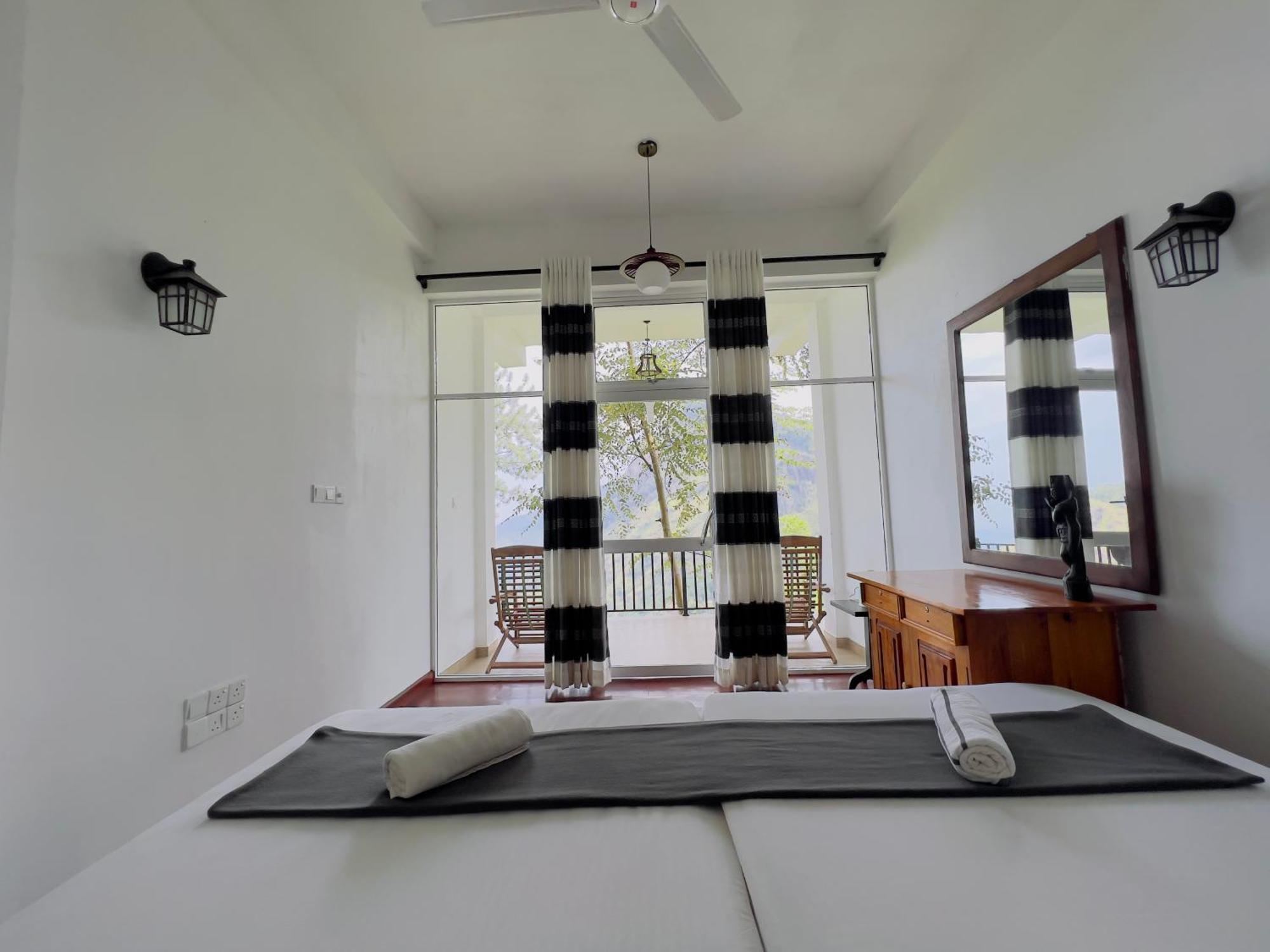 Natur's Grove Guest house *