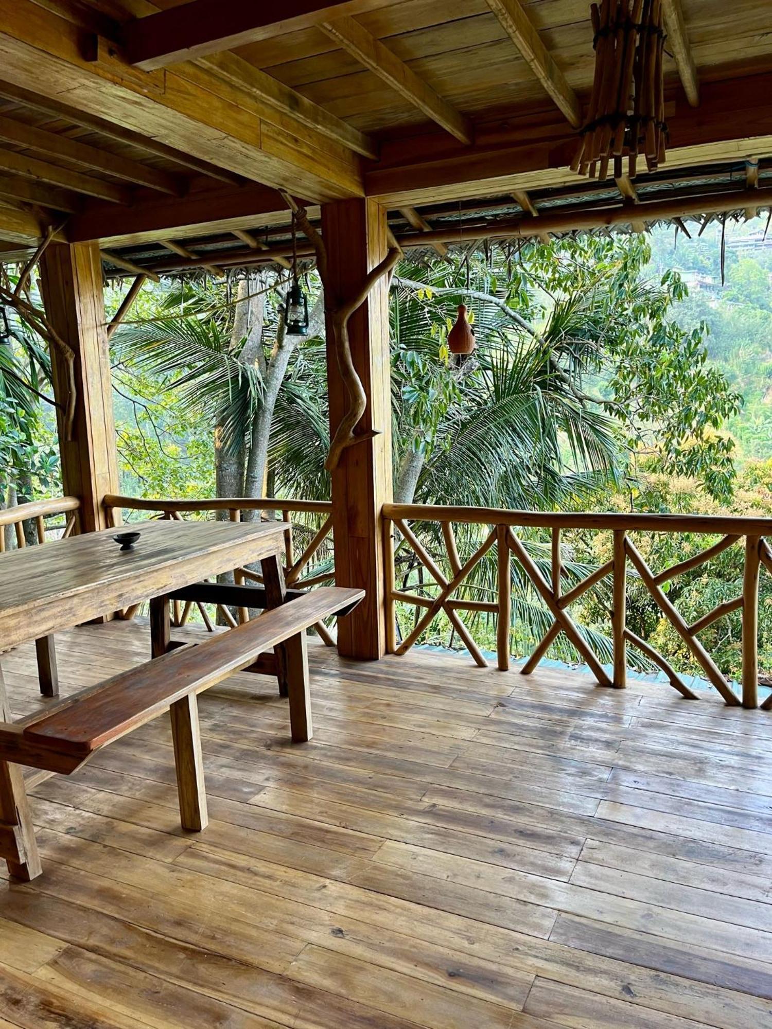 Treehouse * Ella