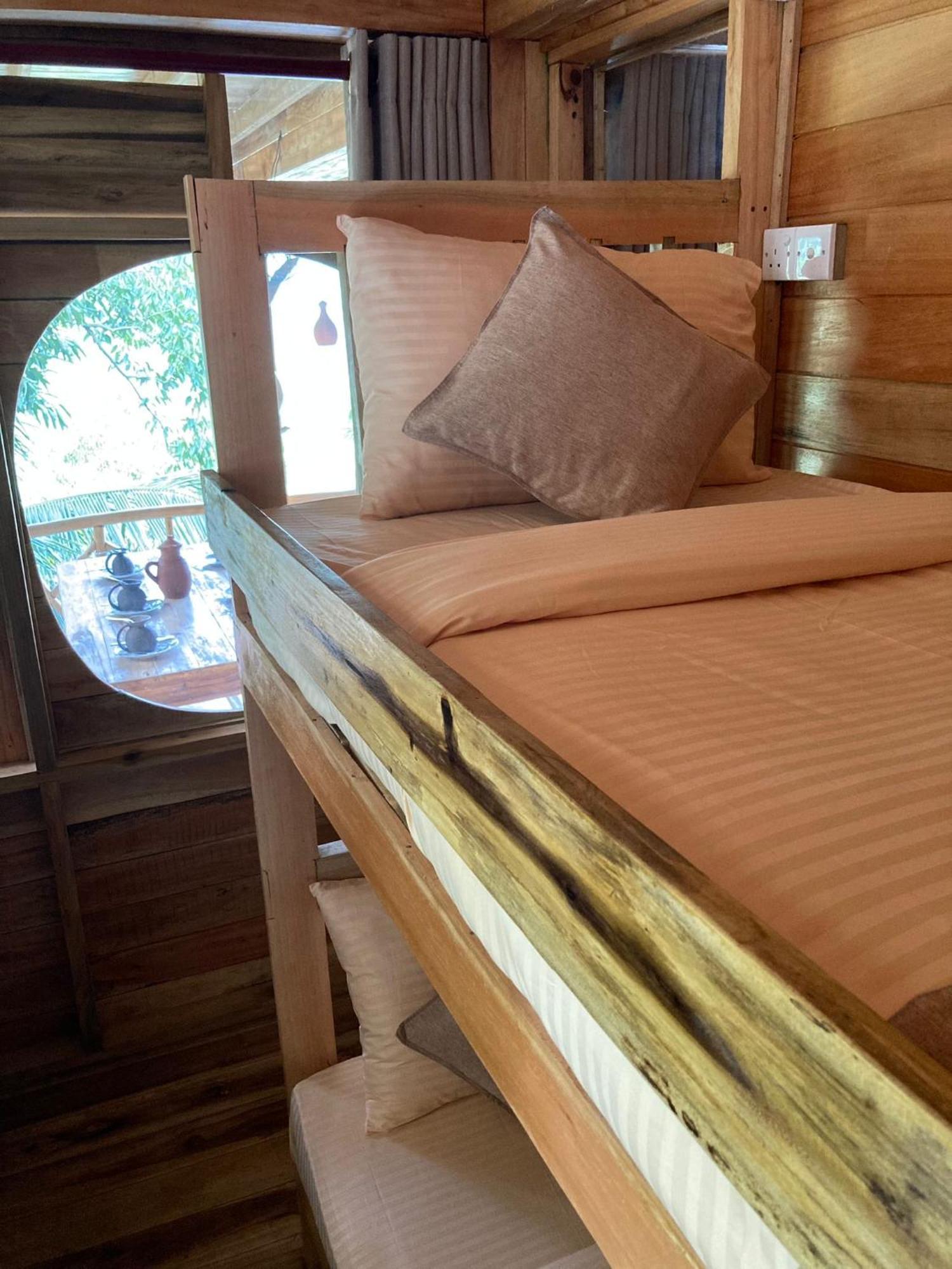 Guest house Treehouse