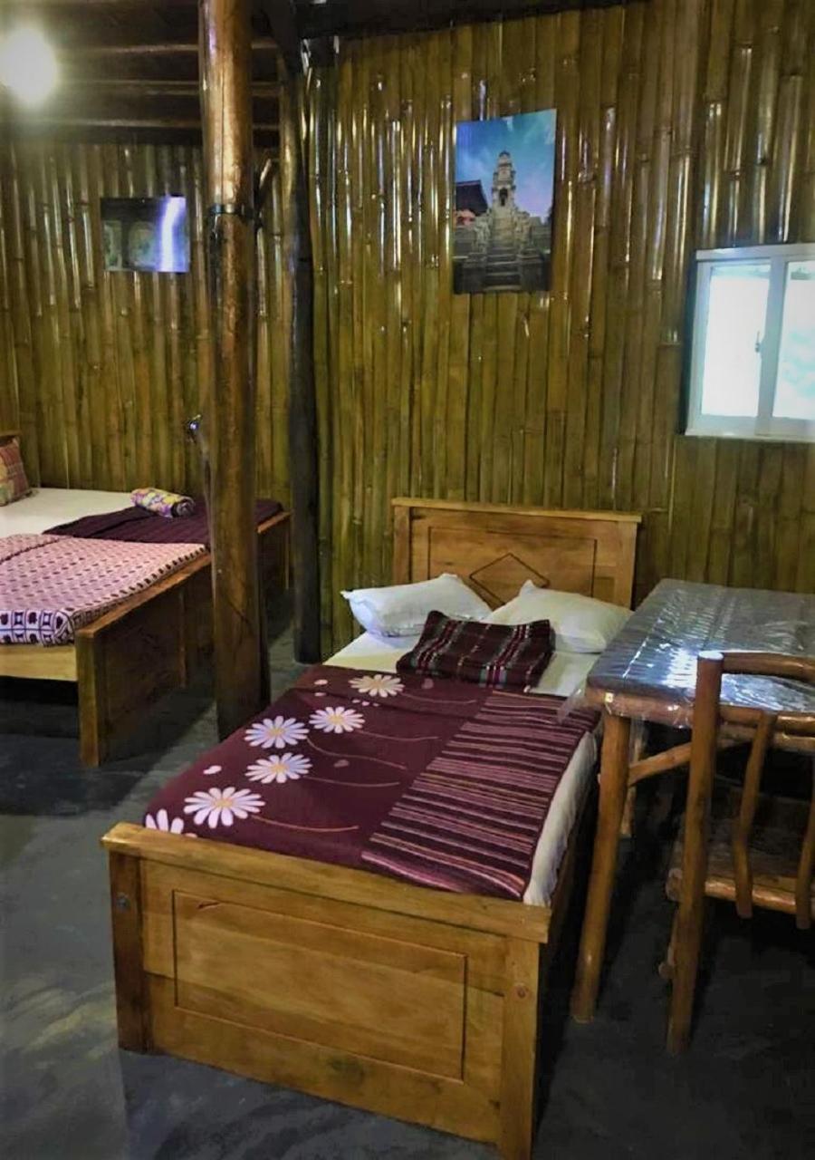Ella Camping Resort Hostel *