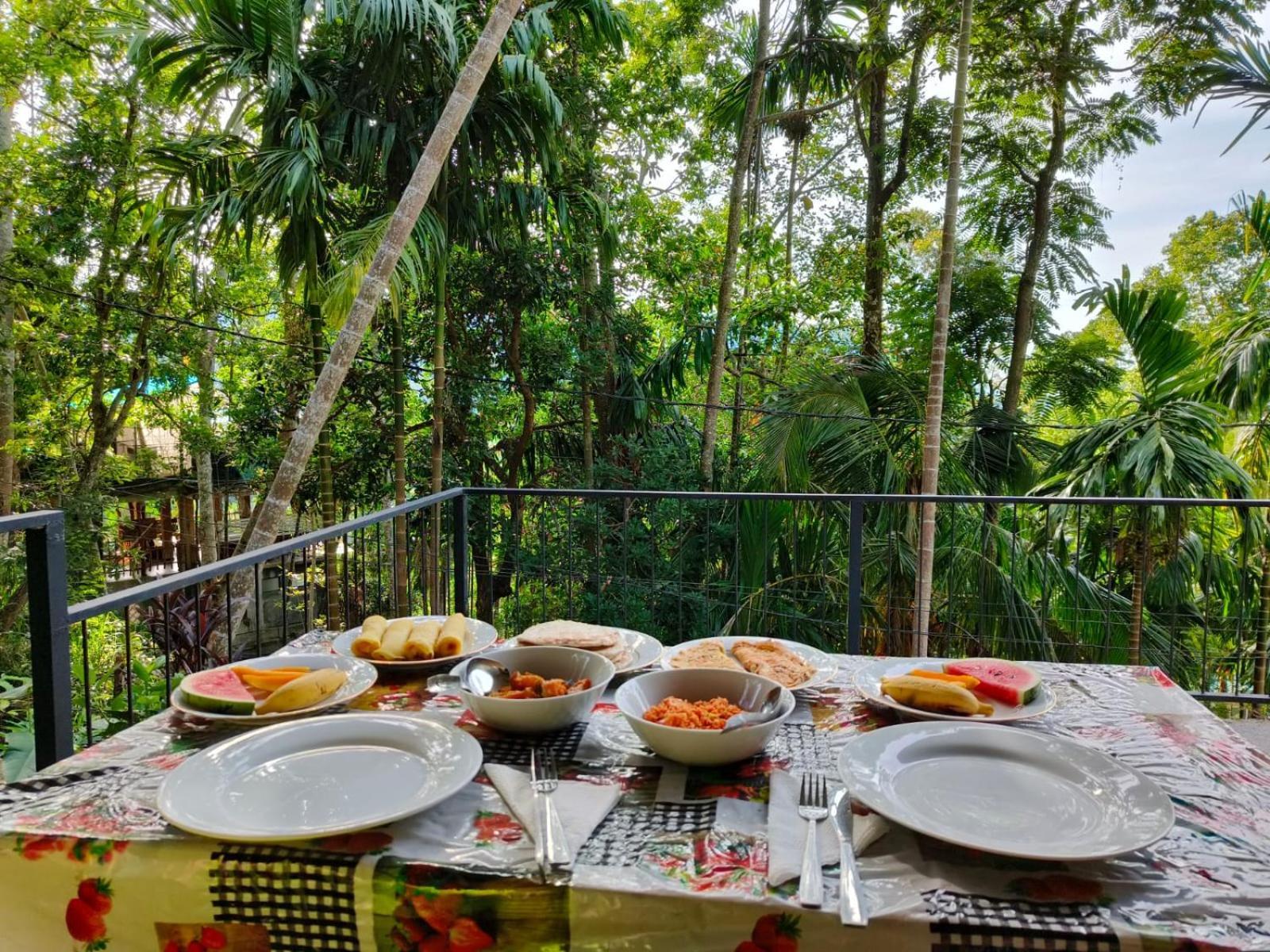 Cool Breeze View Bed & Breakfast